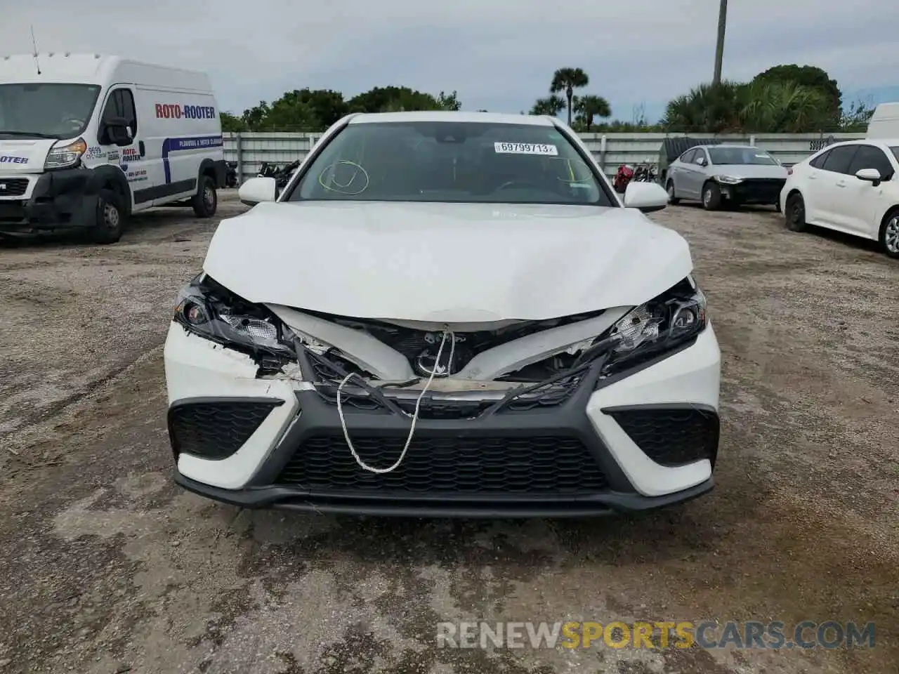 5 Photograph of a damaged car 4T1G11AK0MU582208 TOYOTA CAMRY 2021