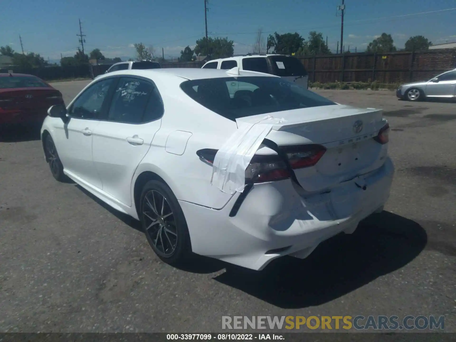 3 Photograph of a damaged car 4T1G11AK0MU593242 TOYOTA CAMRY 2021