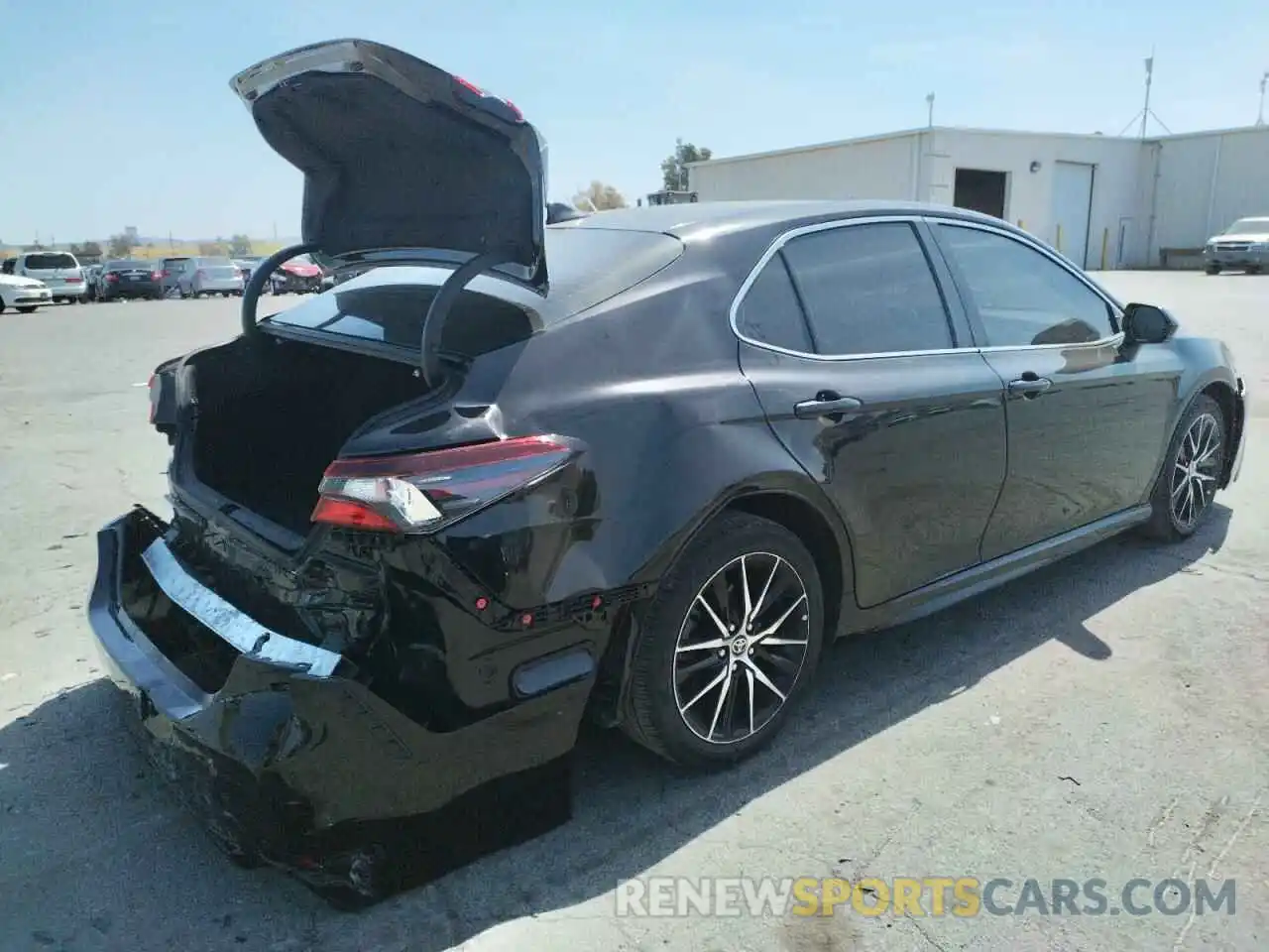 4 Photograph of a damaged car 4T1G11AK0MU601601 TOYOTA CAMRY 2021