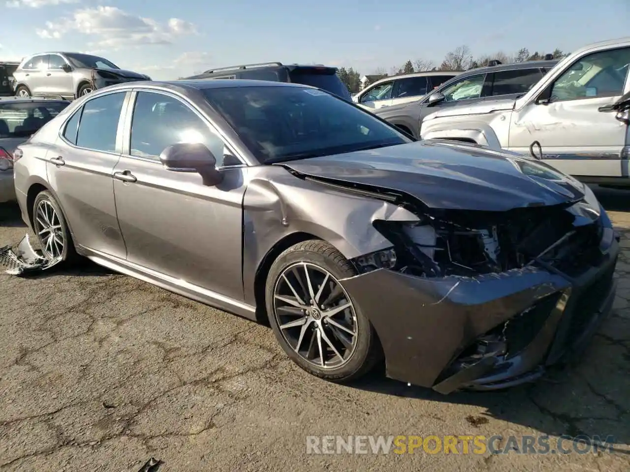 1 Photograph of a damaged car 4T1G11AK0MU602277 TOYOTA CAMRY 2021