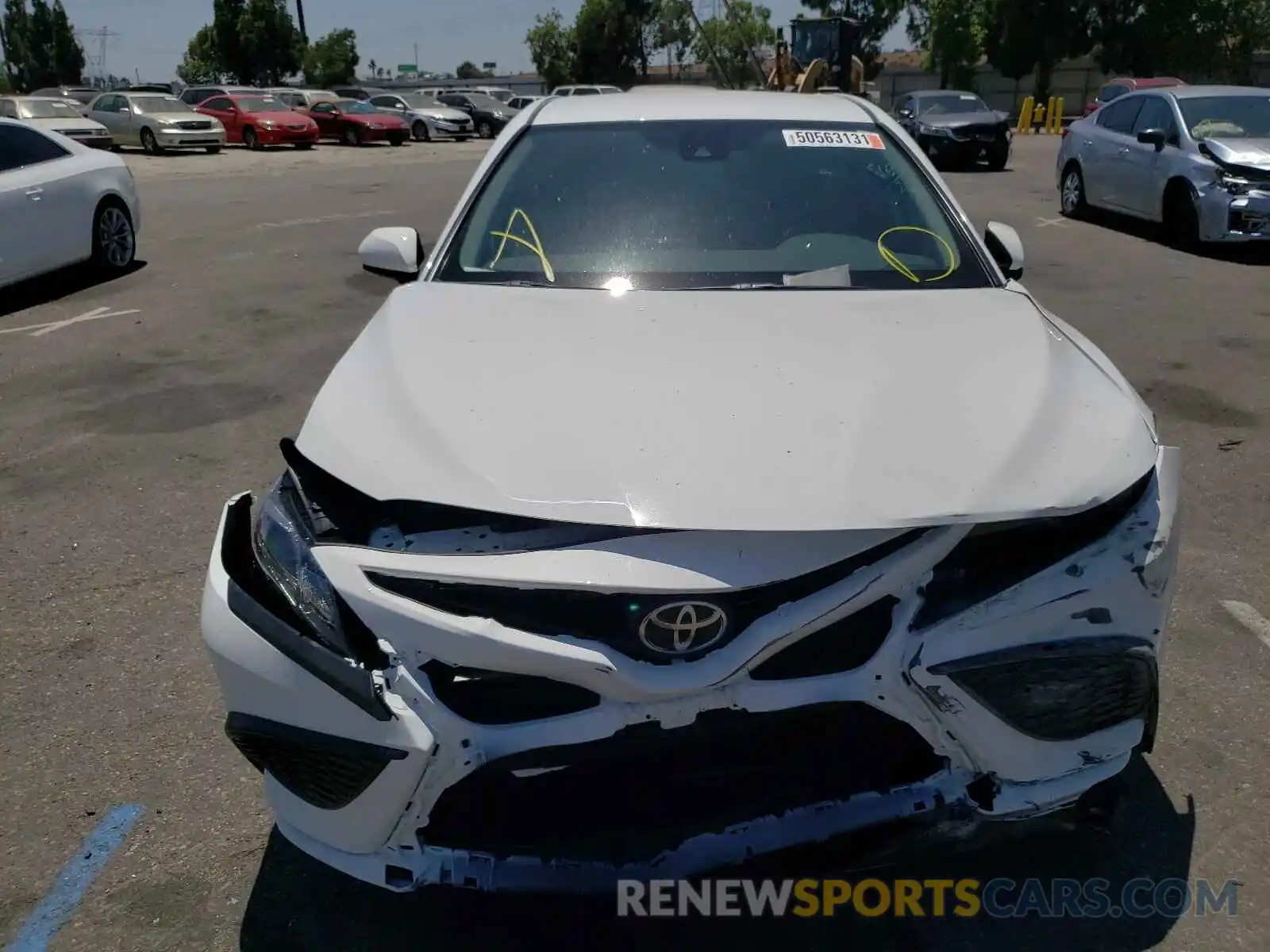 9 Photograph of a damaged car 4T1G11AK1MU404730 TOYOTA CAMRY 2021