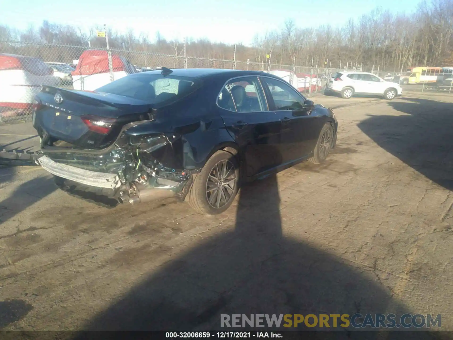 4 Photograph of a damaged car 4T1G11AK1MU413654 TOYOTA CAMRY 2021