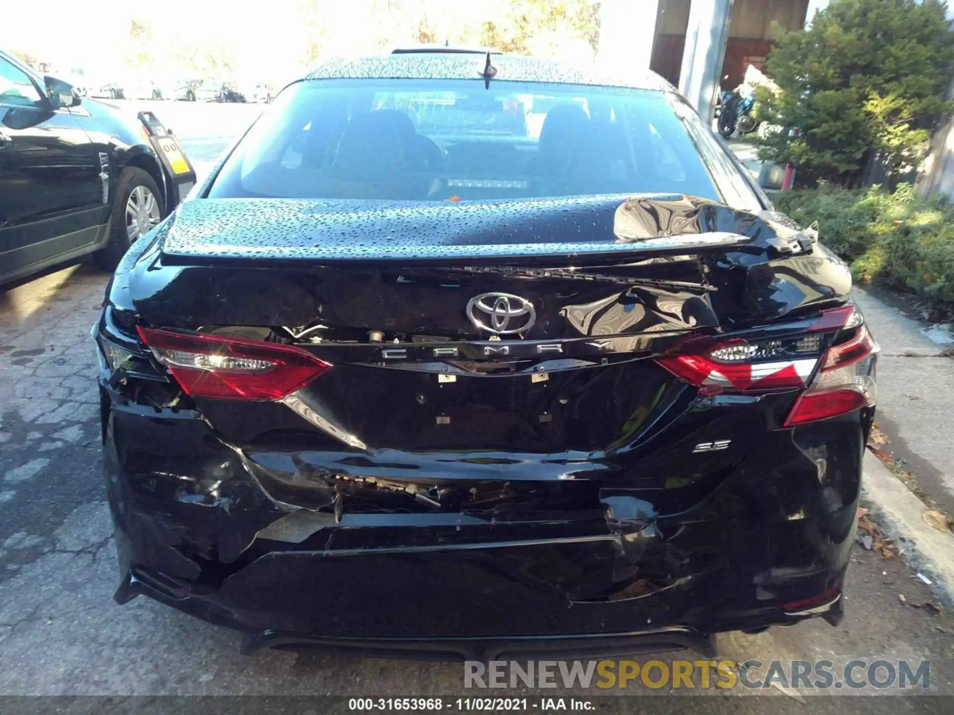 12 Photograph of a damaged car 4T1G11AK1MU416022 TOYOTA CAMRY 2021