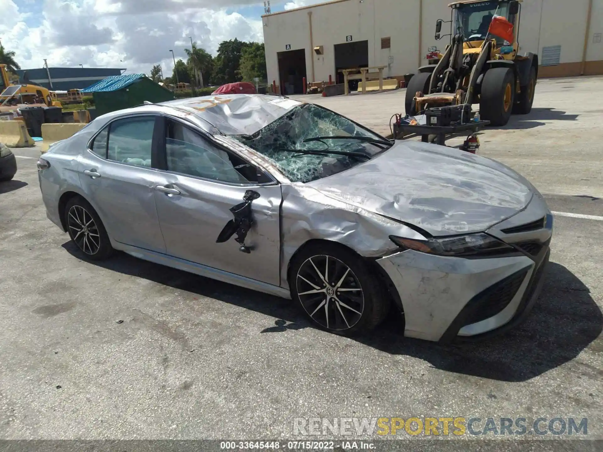 1 Photograph of a damaged car 4T1G11AK1MU416666 TOYOTA CAMRY 2021