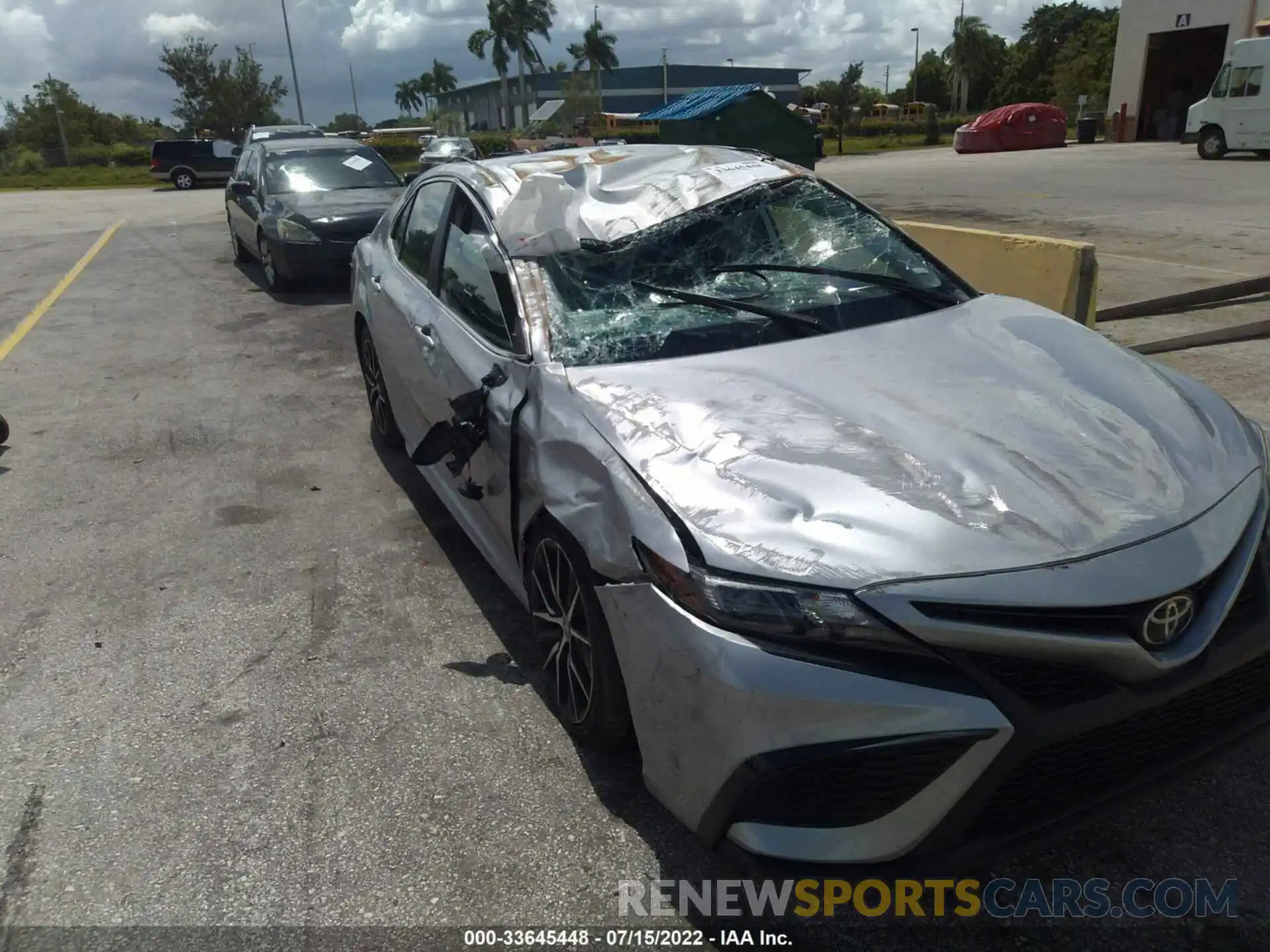 6 Photograph of a damaged car 4T1G11AK1MU416666 TOYOTA CAMRY 2021