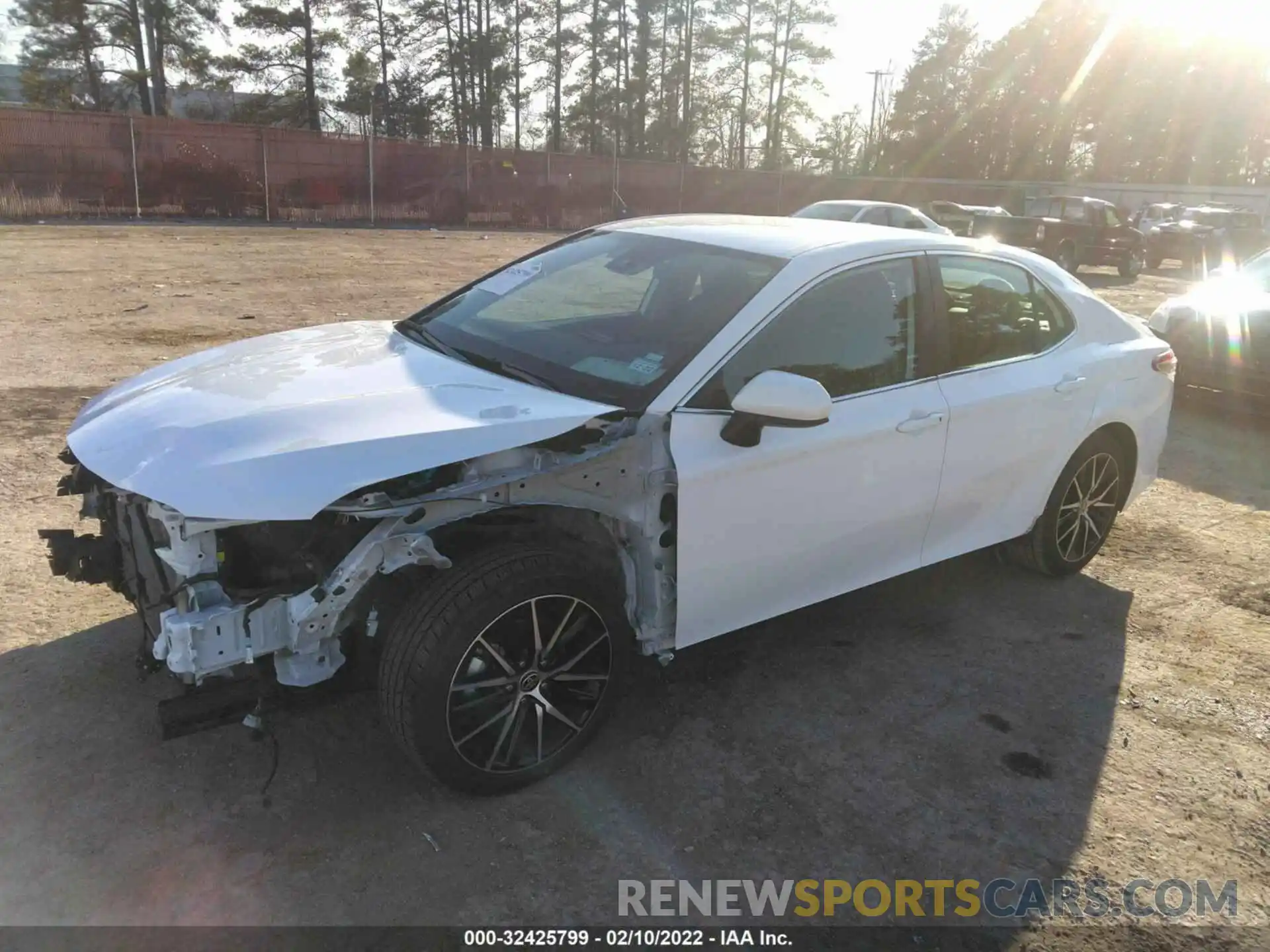 2 Photograph of a damaged car 4T1G11AK1MU425643 TOYOTA CAMRY 2021