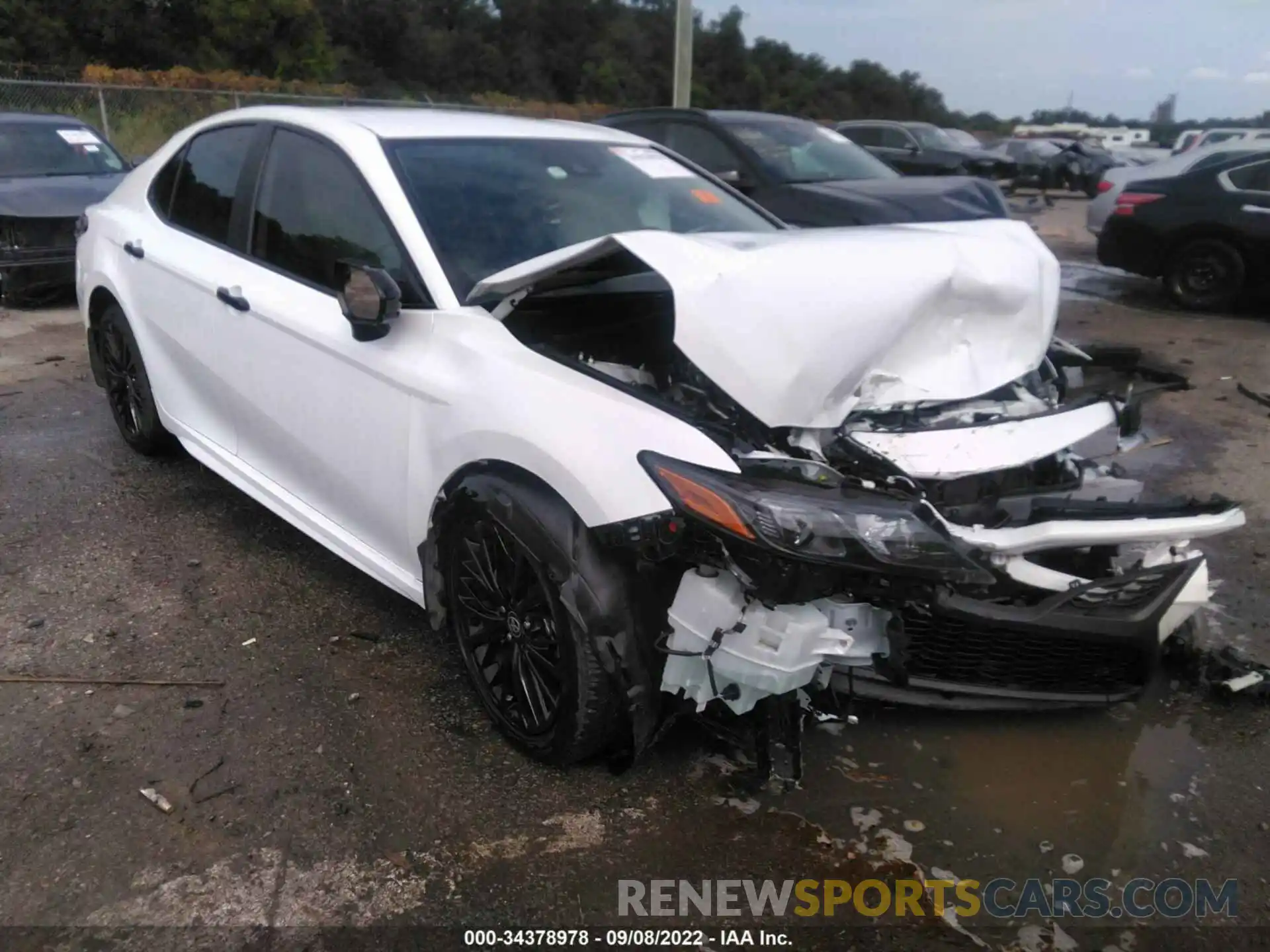 1 Photograph of a damaged car 4T1G11AK1MU426422 TOYOTA CAMRY 2021