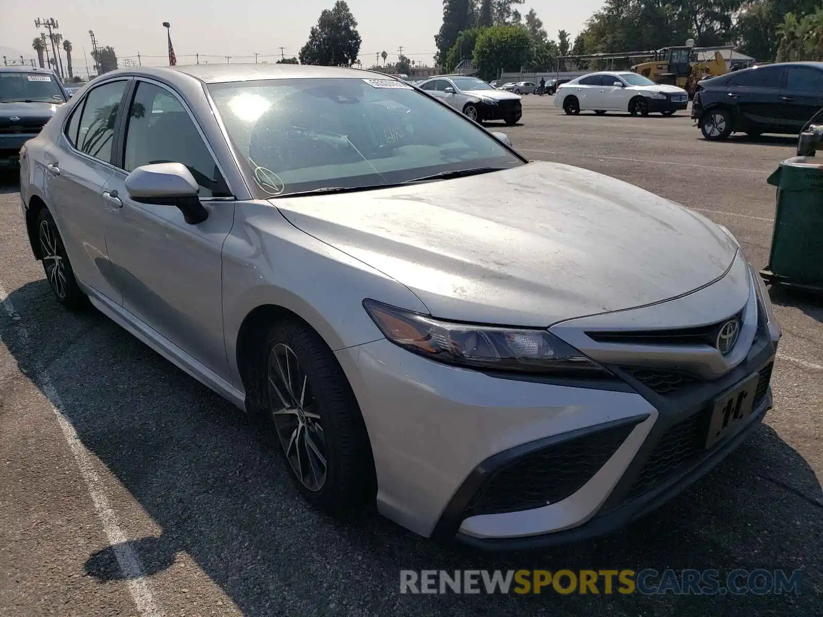 1 Photograph of a damaged car 4T1G11AK1MU426890 TOYOTA CAMRY 2021