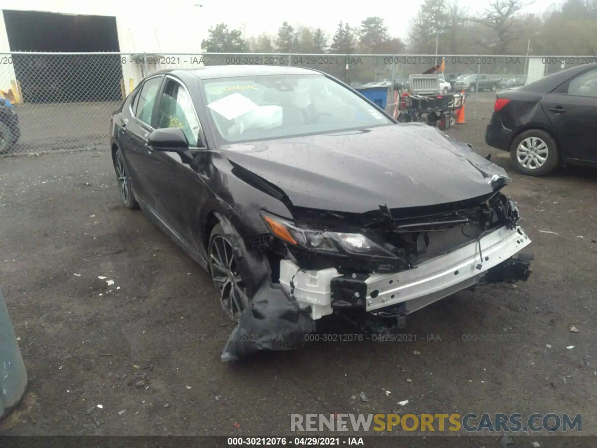 1 Photograph of a damaged car 4T1G11AK1MU427408 TOYOTA CAMRY 2021