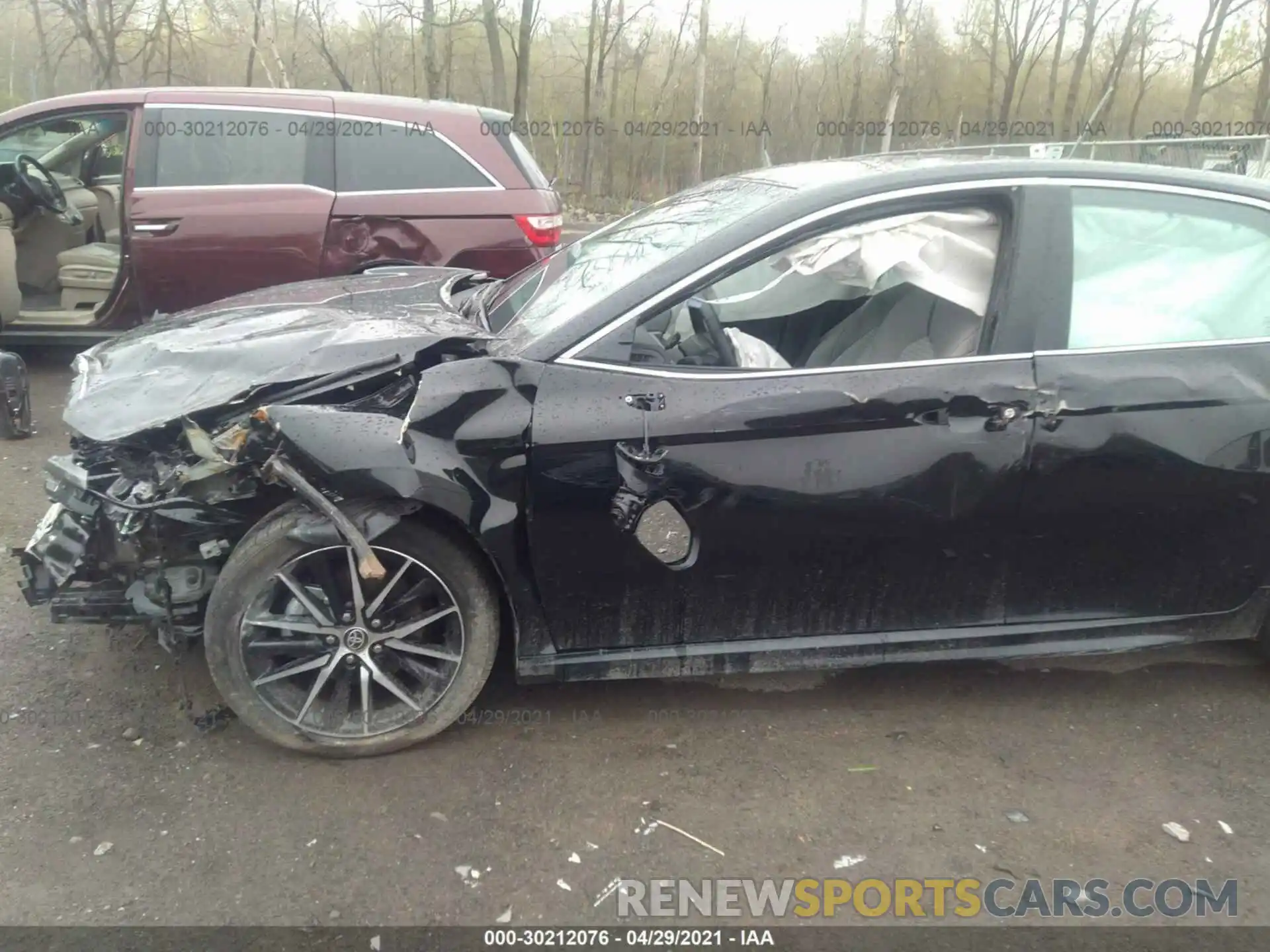 6 Photograph of a damaged car 4T1G11AK1MU427408 TOYOTA CAMRY 2021