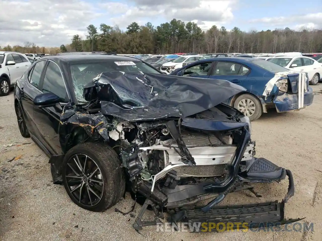 1 Photograph of a damaged car 4T1G11AK1MU430518 TOYOTA CAMRY 2021