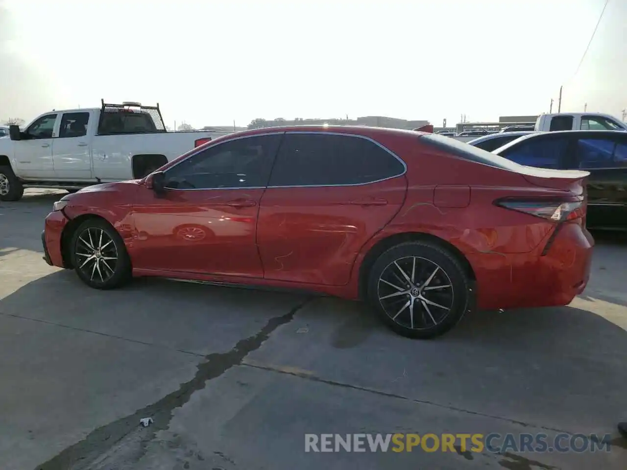 2 Photograph of a damaged car 4T1G11AK1MU435511 TOYOTA CAMRY 2021