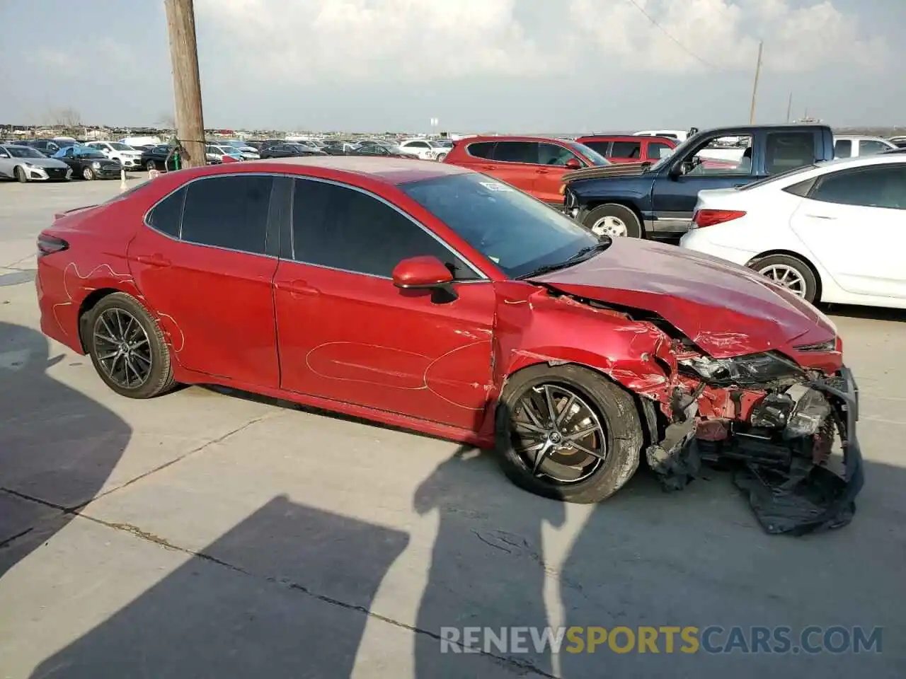 4 Photograph of a damaged car 4T1G11AK1MU435511 TOYOTA CAMRY 2021