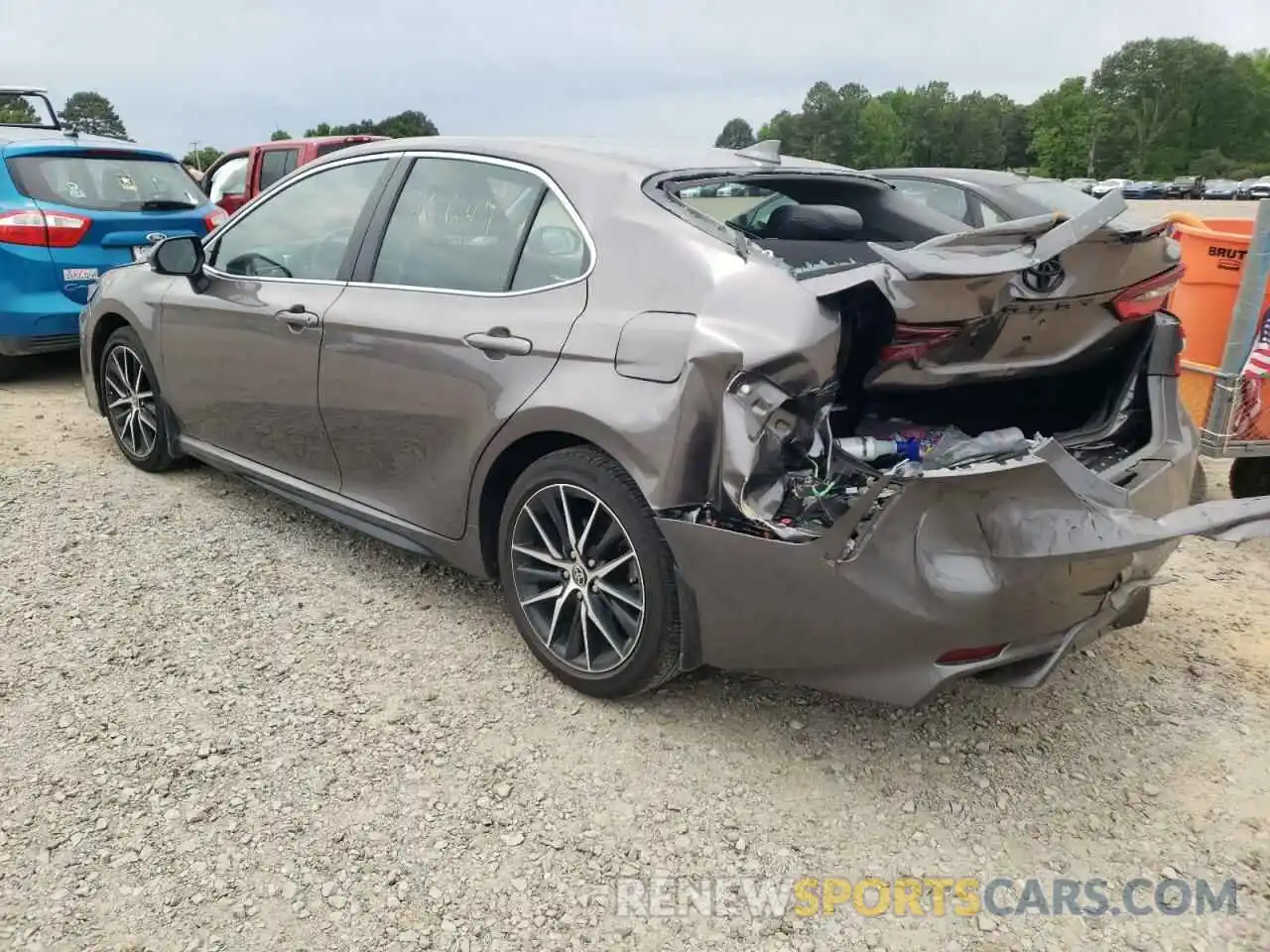 3 Photograph of a damaged car 4T1G11AK1MU439378 TOYOTA CAMRY 2021