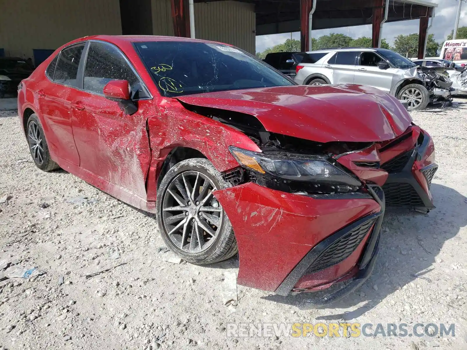 1 Photograph of a damaged car 4T1G11AK1MU449795 TOYOTA CAMRY 2021