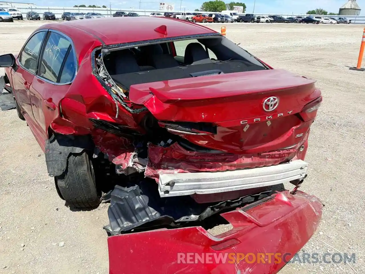 9 Photograph of a damaged car 4T1G11AK1MU454690 TOYOTA CAMRY 2021