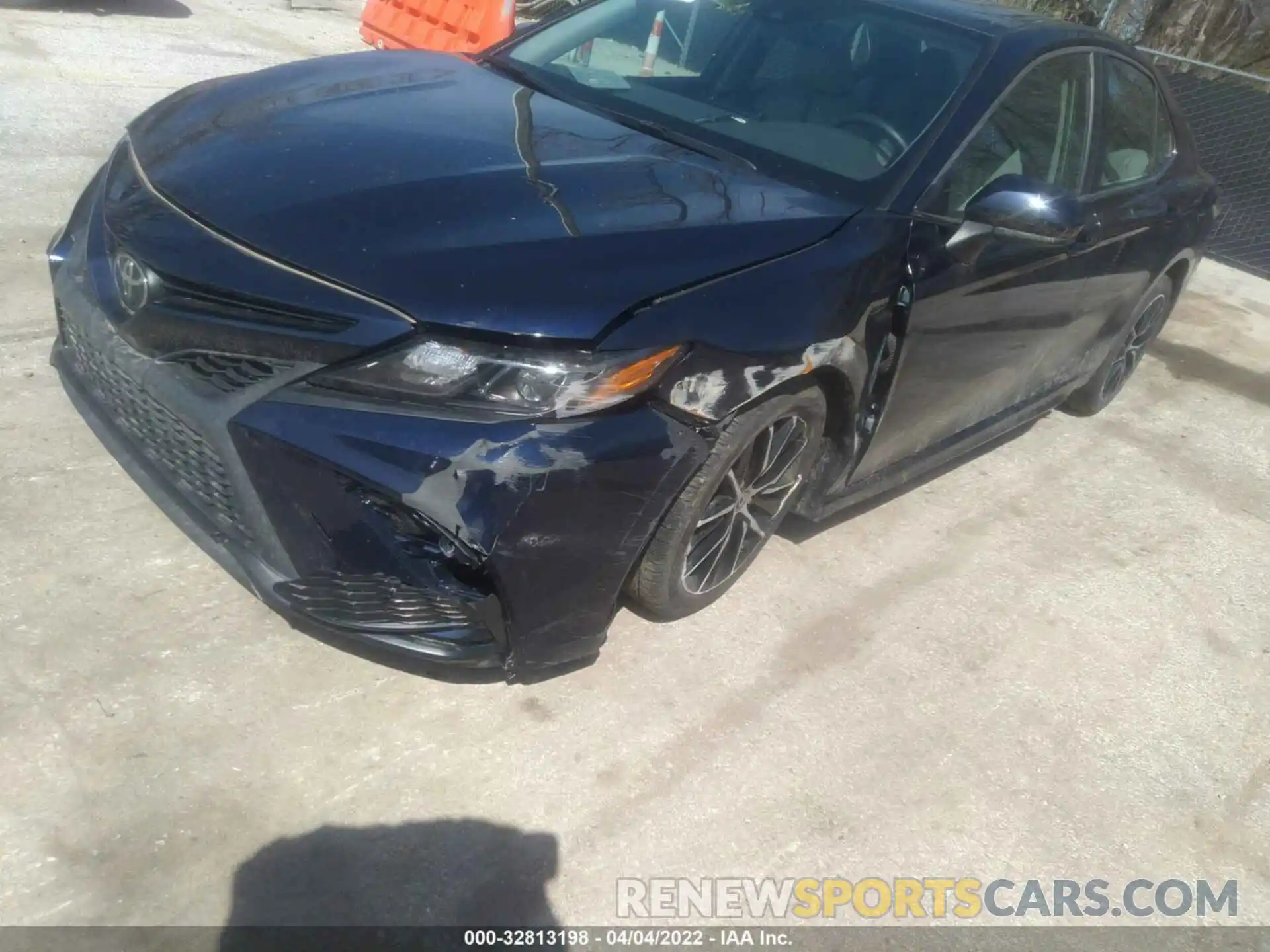 6 Photograph of a damaged car 4T1G11AK1MU464202 TOYOTA CAMRY 2021