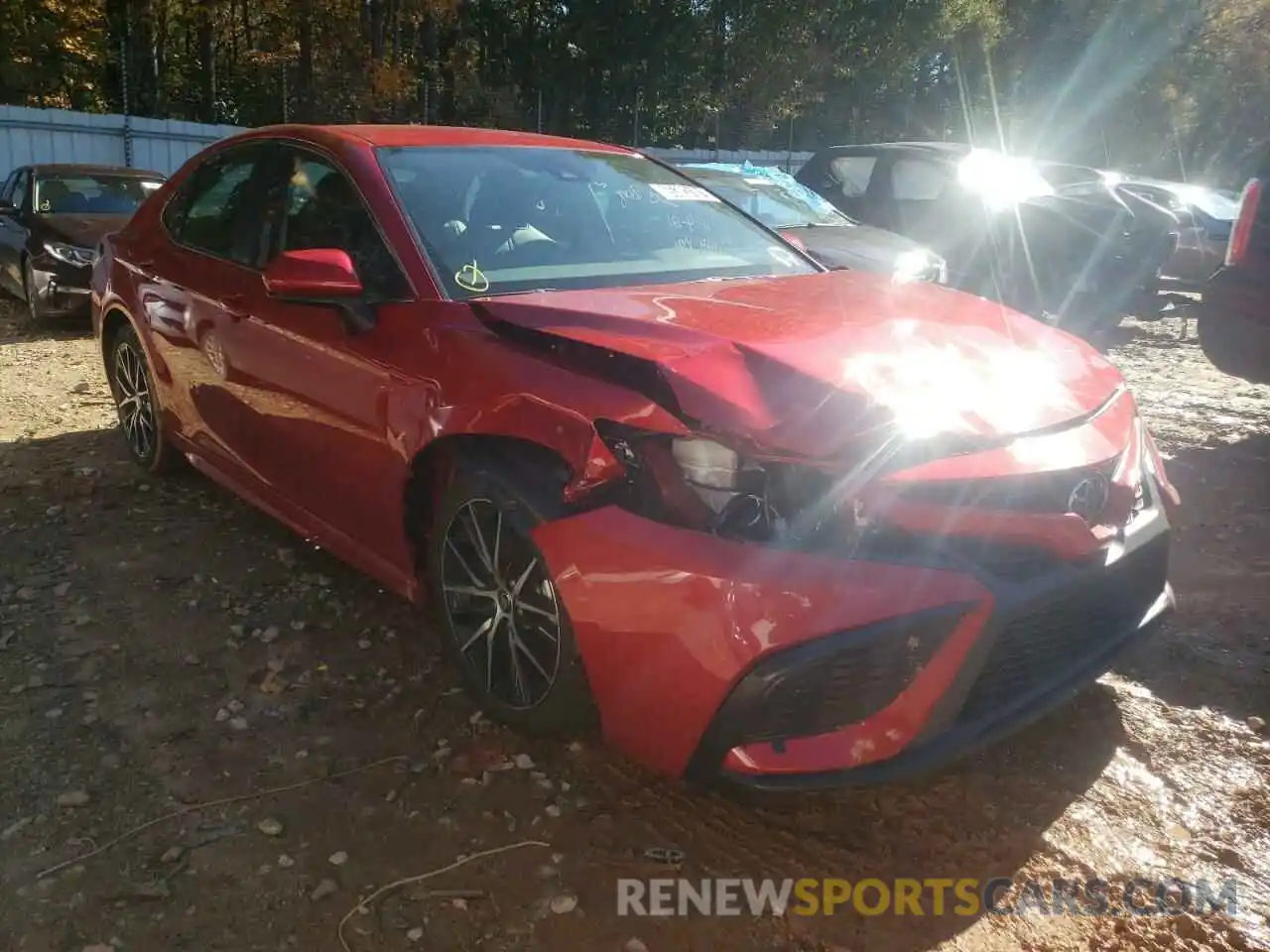 1 Photograph of a damaged car 4T1G11AK1MU466077 TOYOTA CAMRY 2021