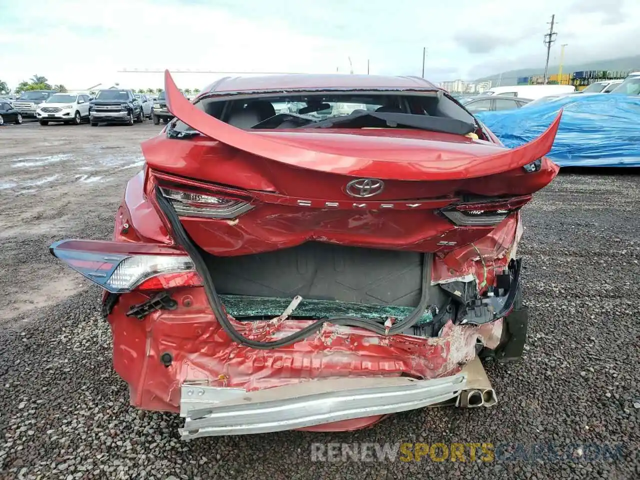 6 Photograph of a damaged car 4T1G11AK1MU489391 TOYOTA CAMRY 2021