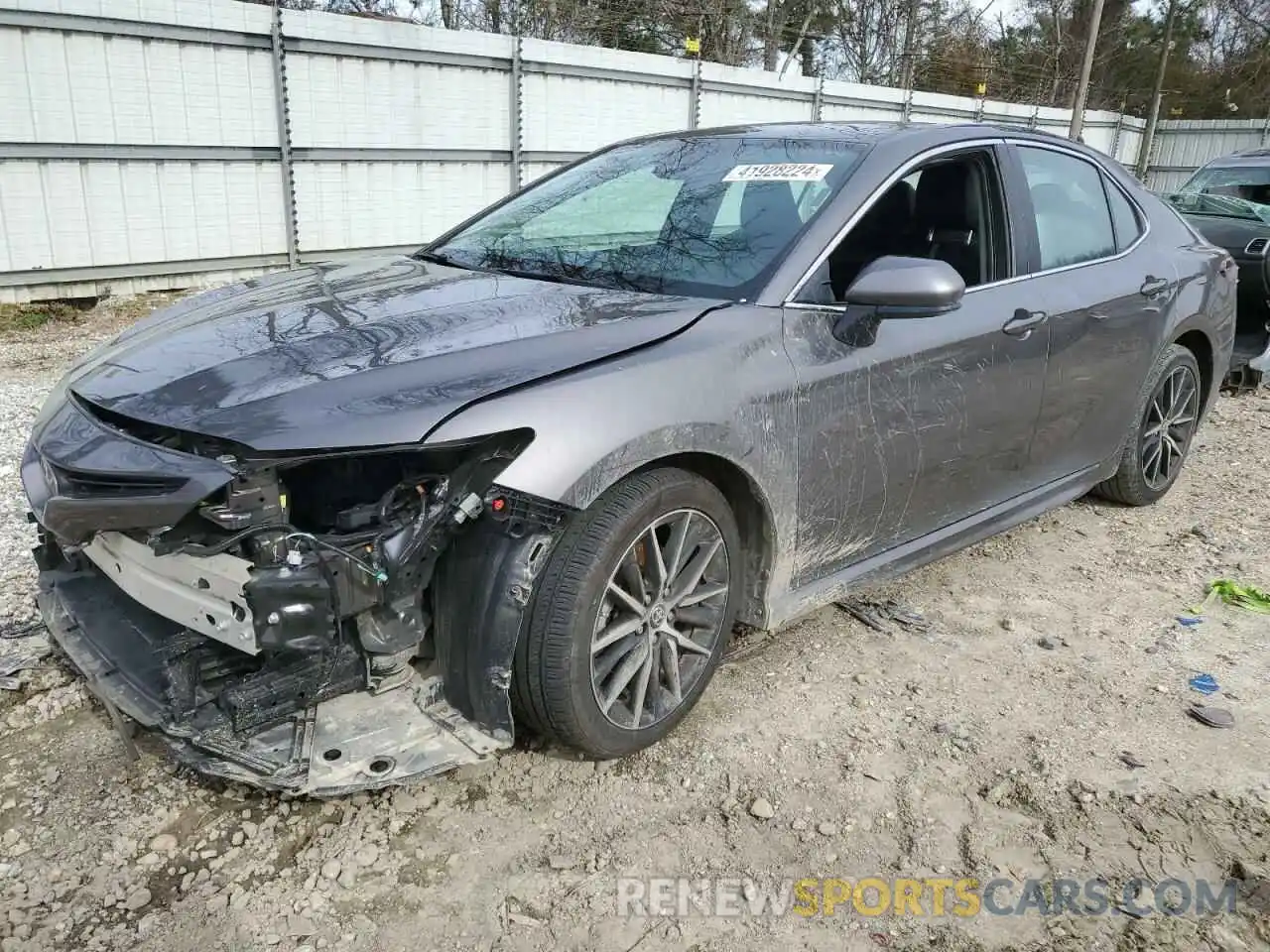 1 Photograph of a damaged car 4T1G11AK1MU517299 TOYOTA CAMRY 2021