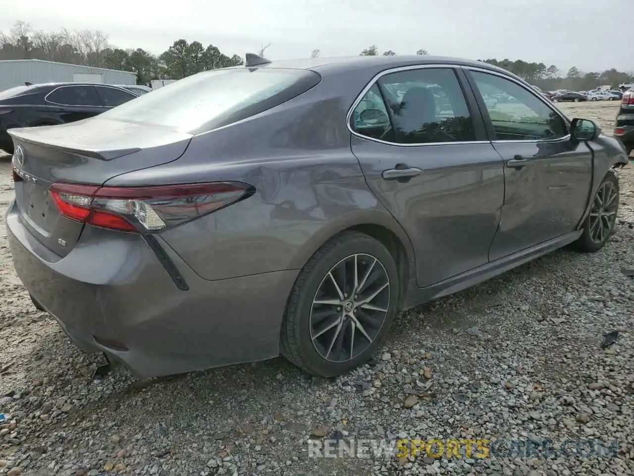 3 Photograph of a damaged car 4T1G11AK1MU517299 TOYOTA CAMRY 2021