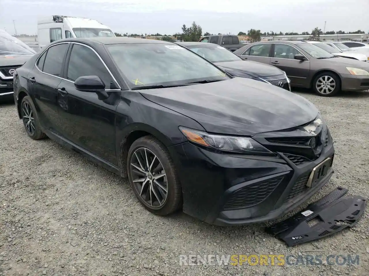 1 Photograph of a damaged car 4T1G11AK1MU519165 TOYOTA CAMRY 2021