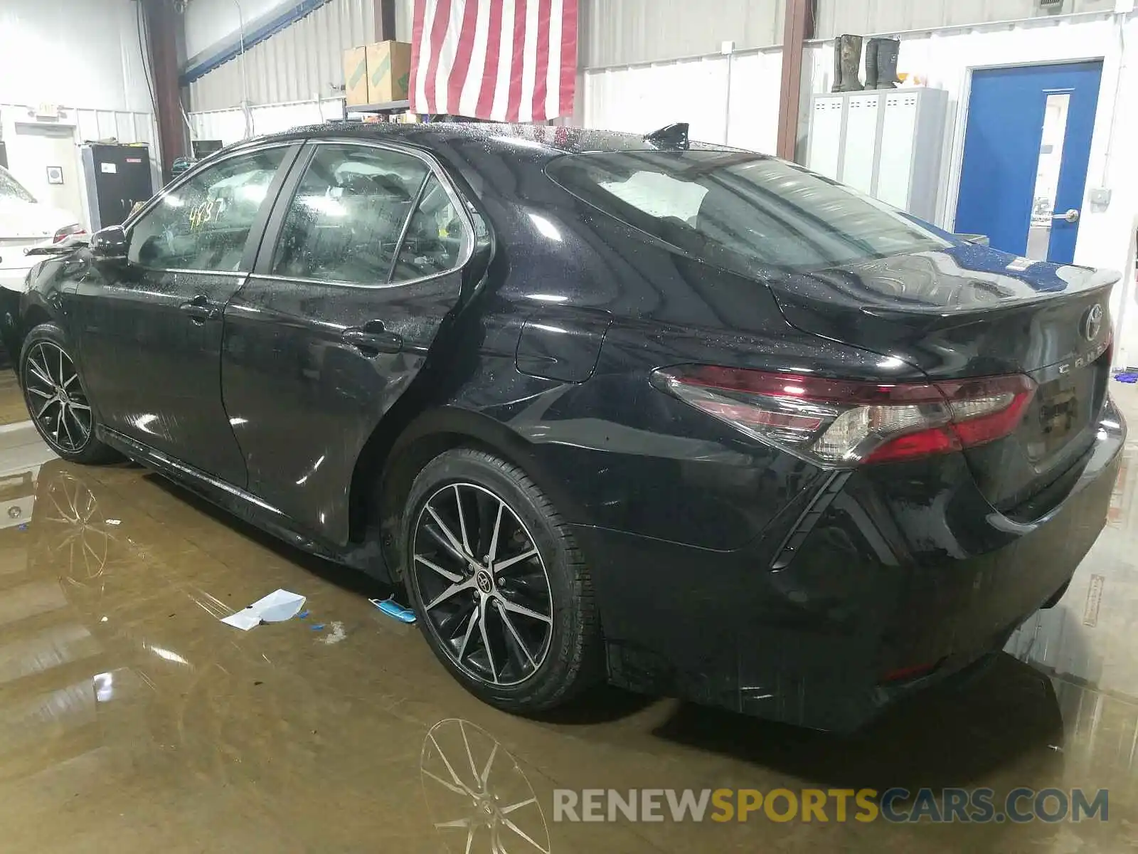 3 Photograph of a damaged car 4T1G11AK1MU519392 TOYOTA CAMRY 2021