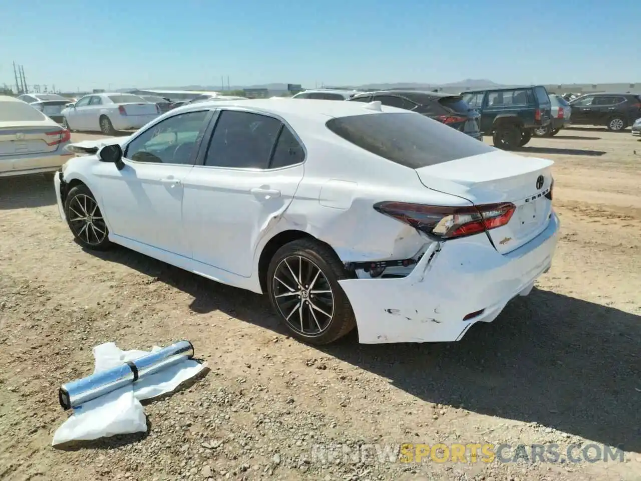 3 Photograph of a damaged car 4T1G11AK1MU543983 TOYOTA CAMRY 2021