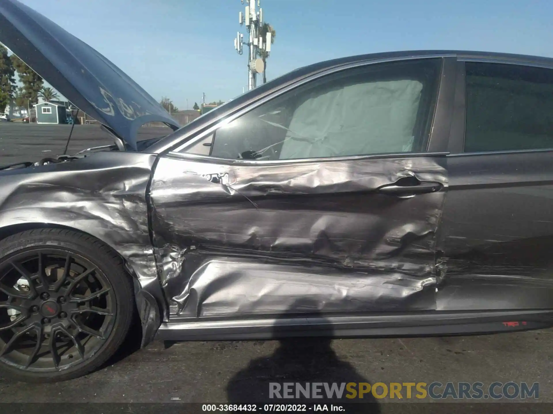 6 Photograph of a damaged car 4T1G11AK1MU547175 TOYOTA CAMRY 2021