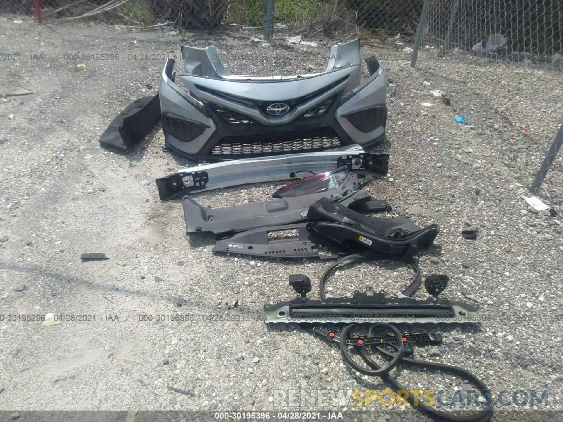 12 Photograph of a damaged car 4T1G11AK1MU549511 TOYOTA CAMRY 2021