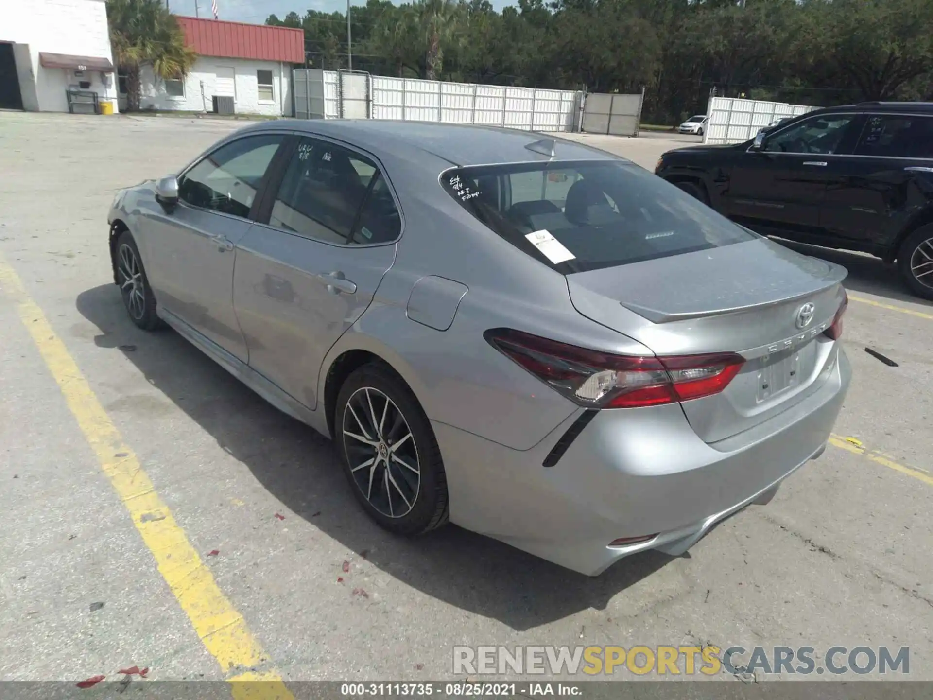 3 Photograph of a damaged car 4T1G11AK1MU553624 TOYOTA CAMRY 2021