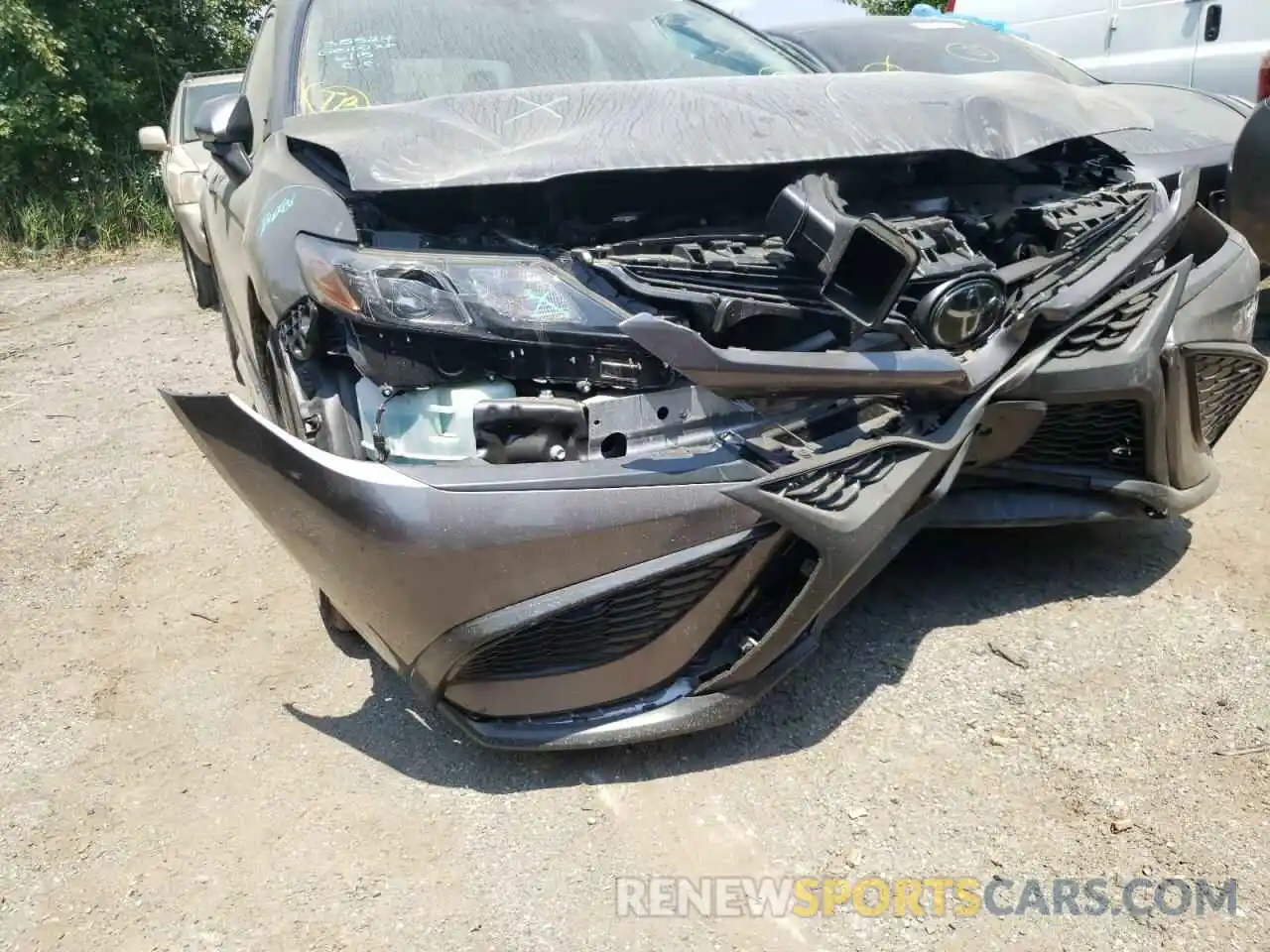 9 Photograph of a damaged car 4T1G11AK1MU564218 TOYOTA CAMRY 2021