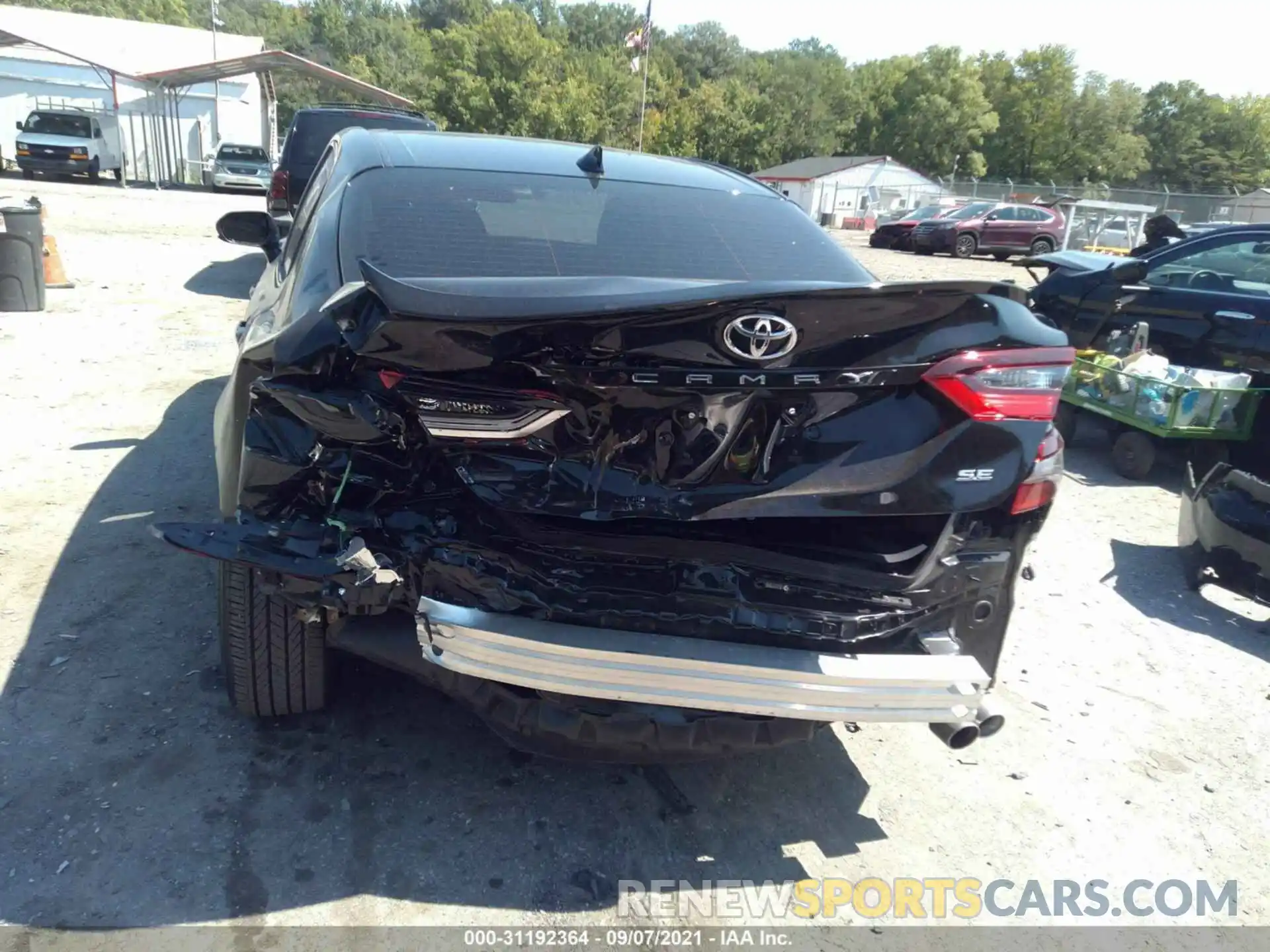 6 Photograph of a damaged car 4T1G11AK1MU569760 TOYOTA CAMRY 2021