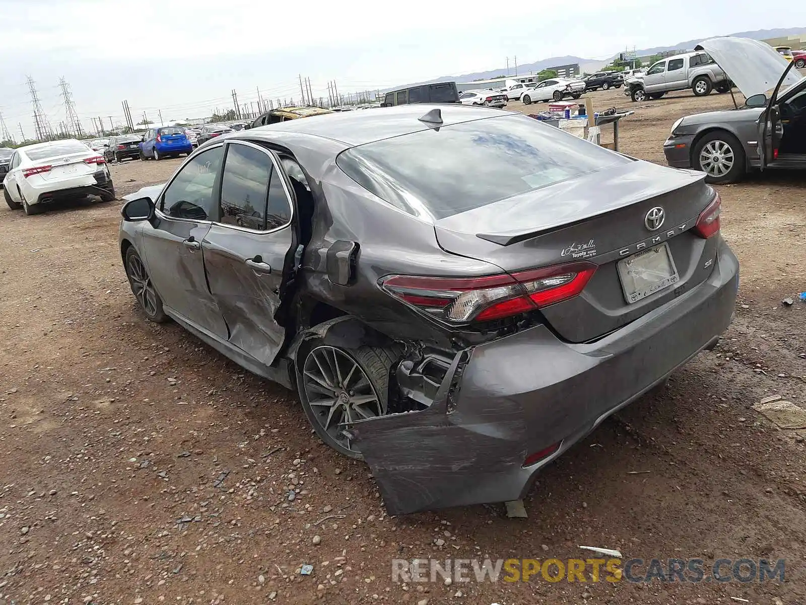 3 Photograph of a damaged car 4T1G11AK1MU578717 TOYOTA CAMRY 2021