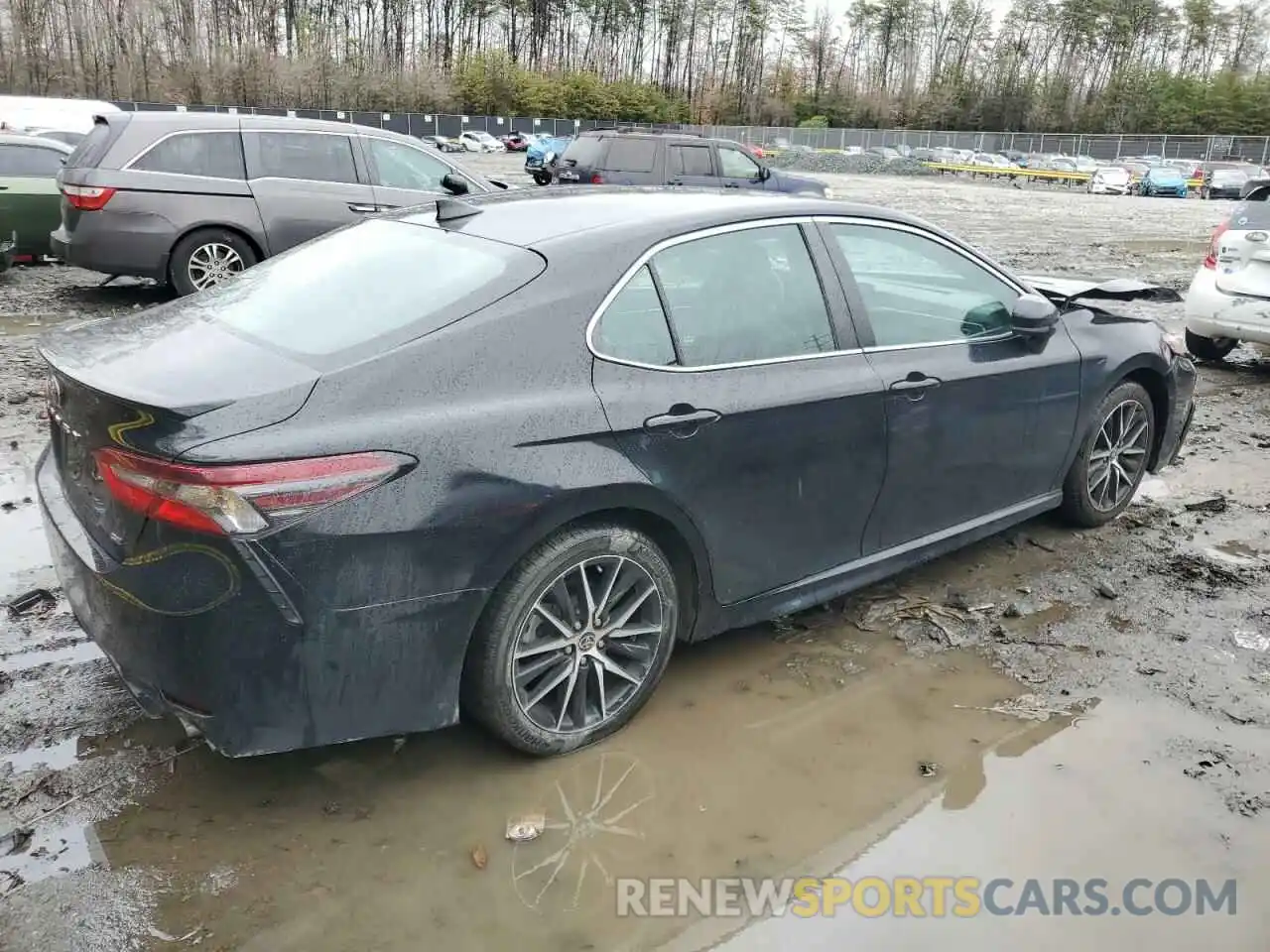 3 Photograph of a damaged car 4T1G11AK1MU584405 TOYOTA CAMRY 2021