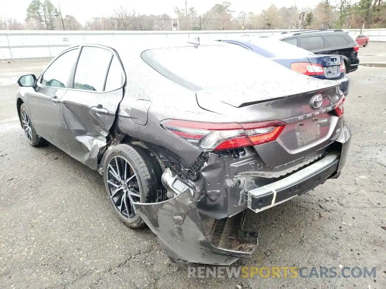 3 Photograph of a damaged car 4T1G11AK1MU584470 TOYOTA CAMRY 2021