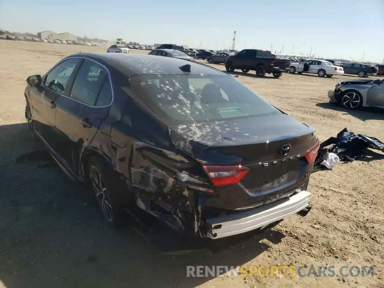 3 Photograph of a damaged car 4T1G11AK1MU587336 TOYOTA CAMRY 2021