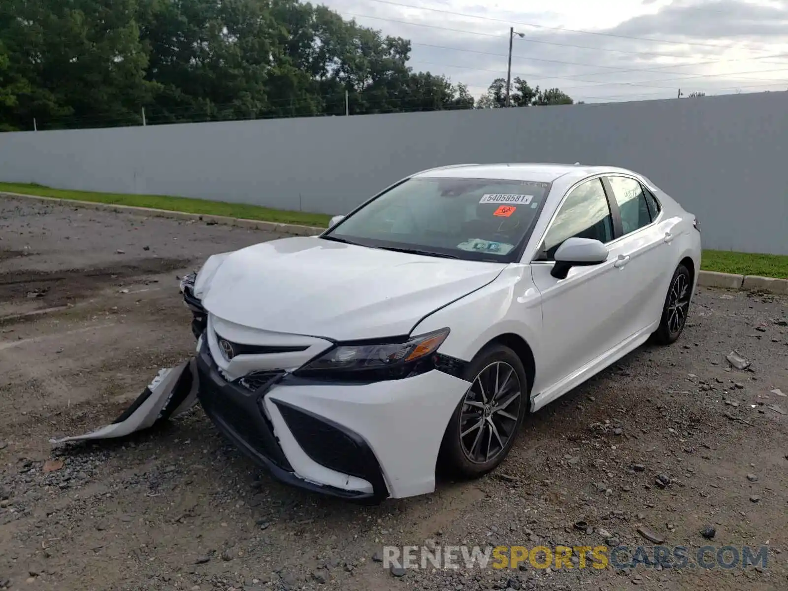 2 Photograph of a damaged car 4T1G11AK1MU601543 TOYOTA CAMRY 2021