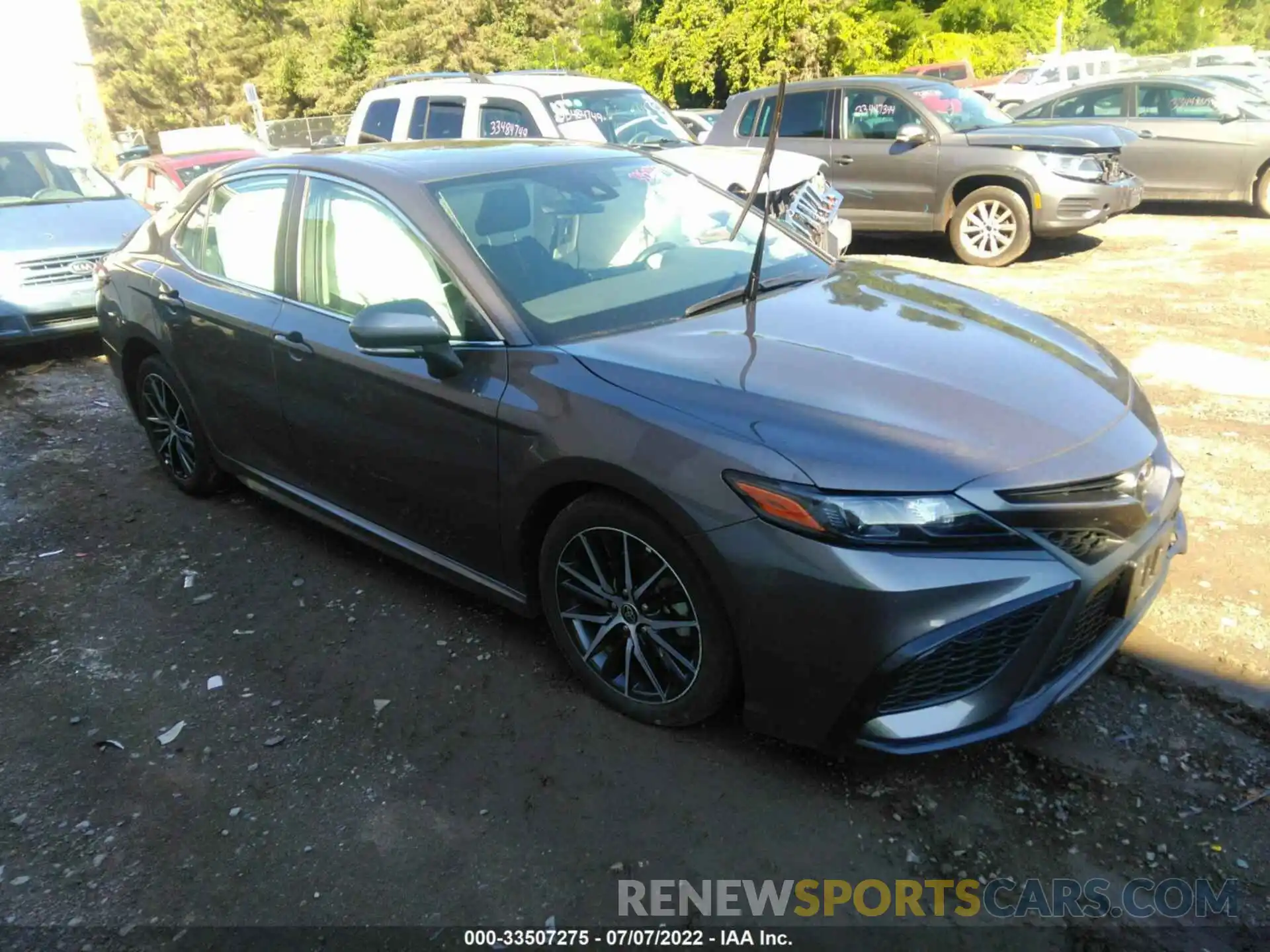 1 Photograph of a damaged car 4T1G11AK1MU602269 TOYOTA CAMRY 2021