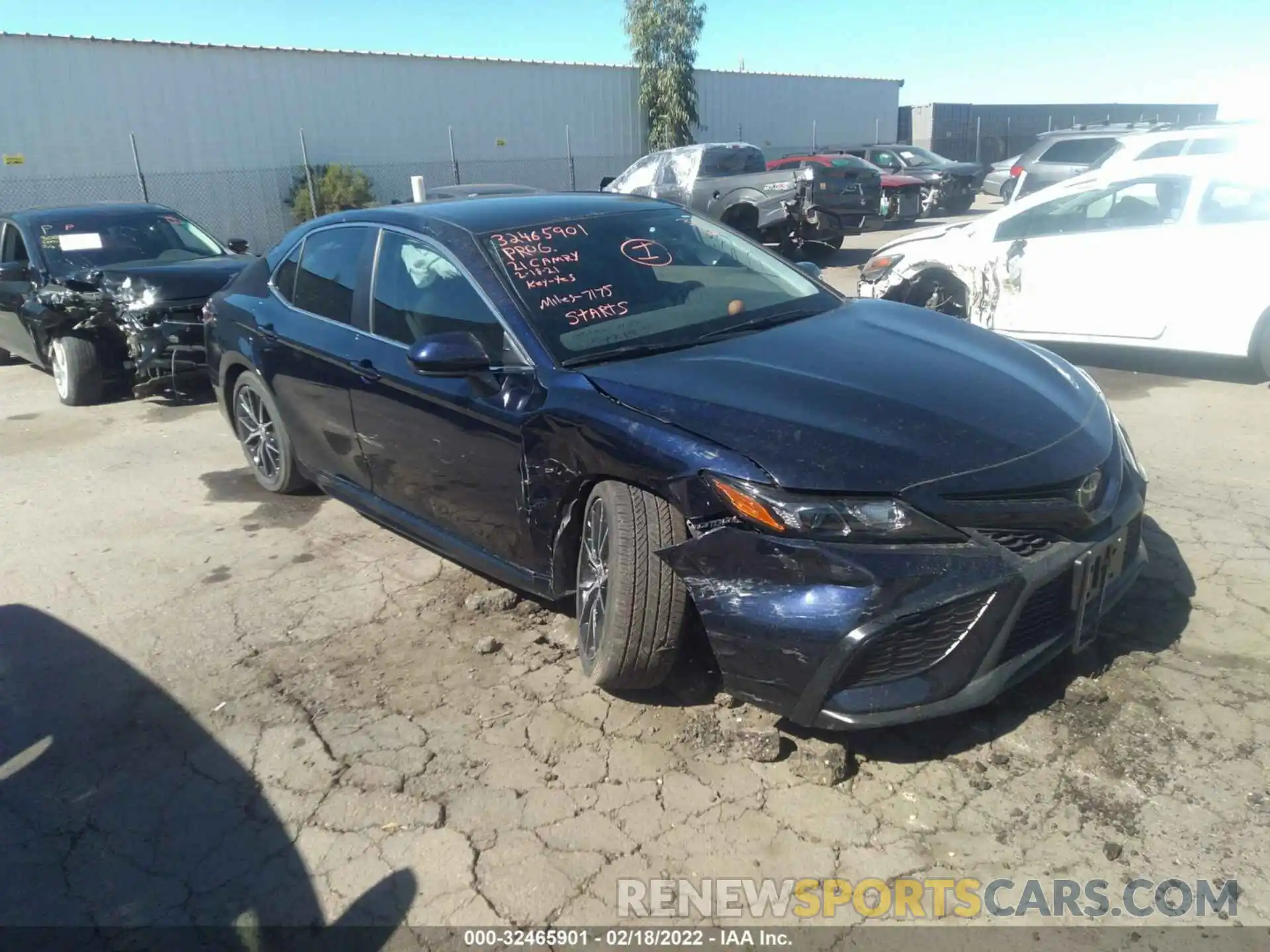 1 Photograph of a damaged car 4T1G11AK1MU602577 TOYOTA CAMRY 2021