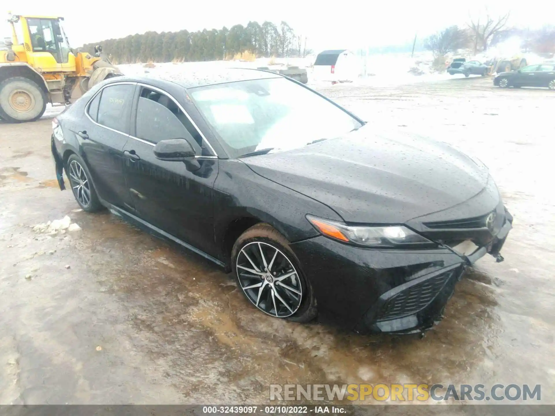 1 Photograph of a damaged car 4T1G11AK1MU609612 TOYOTA CAMRY 2021