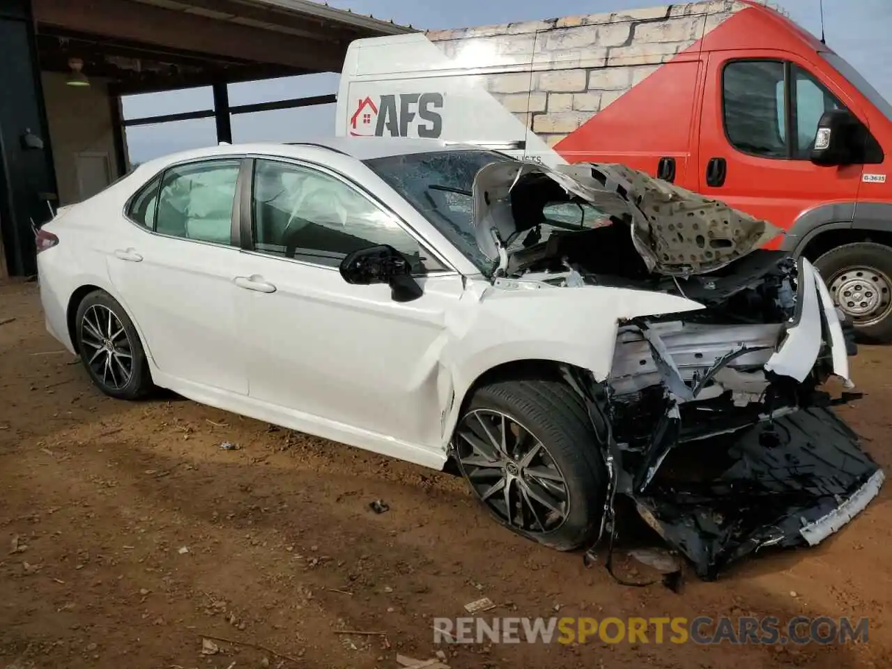 4 Photograph of a damaged car 4T1G11AK1MU614857 TOYOTA CAMRY 2021