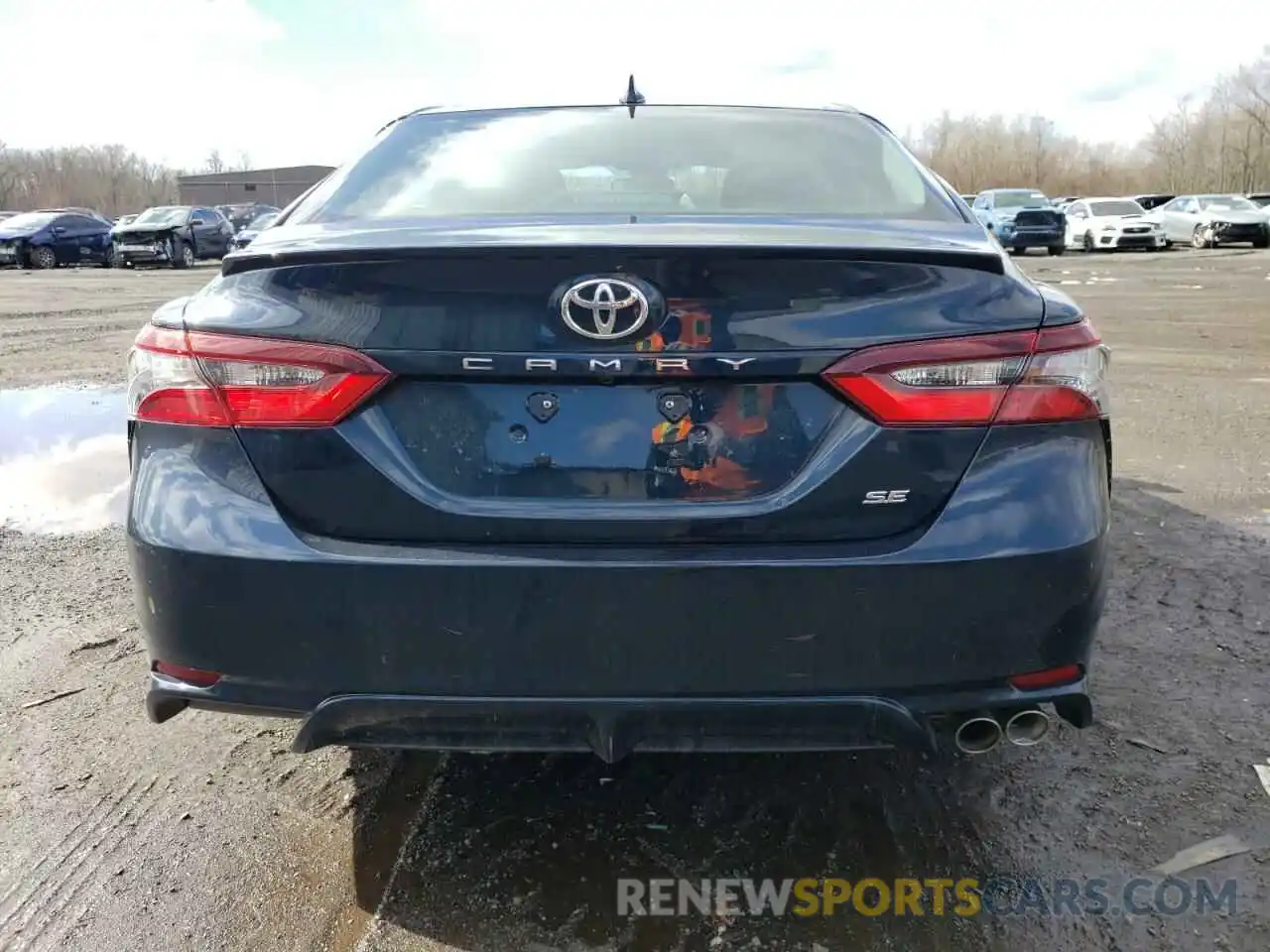 6 Photograph of a damaged car 4T1G11AK1MU615152 TOYOTA CAMRY 2021