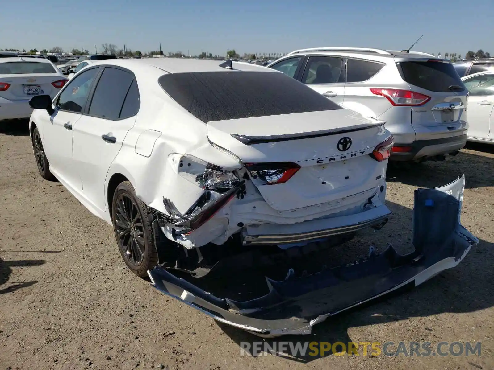 3 Photograph of a damaged car 4T1G11AK2MU411668 TOYOTA CAMRY 2021