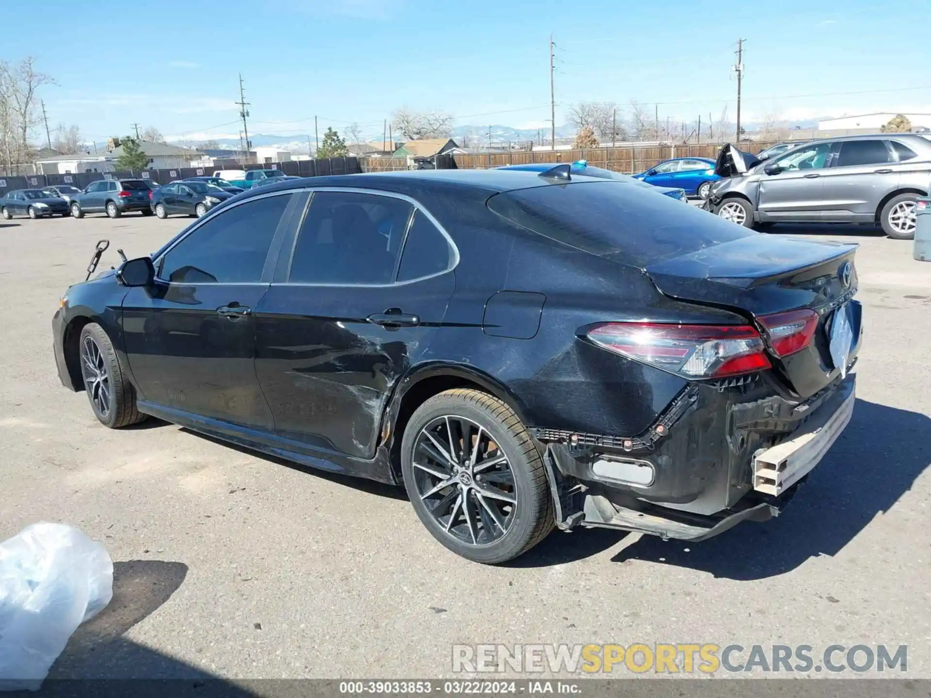 14 Photograph of a damaged car 4T1G11AK2MU411847 TOYOTA CAMRY 2021