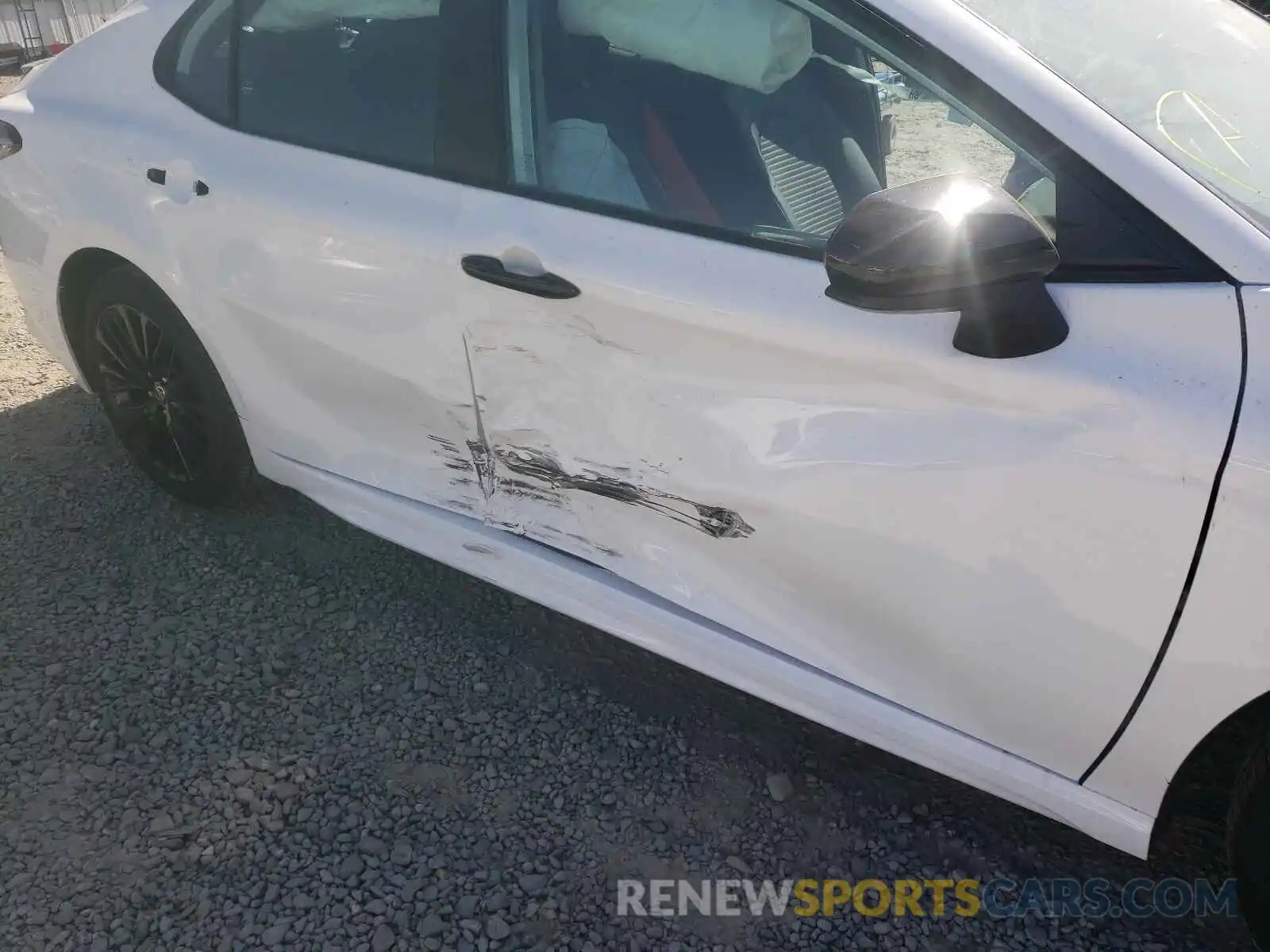 9 Photograph of a damaged car 4T1G11AK2MU414280 TOYOTA CAMRY 2021