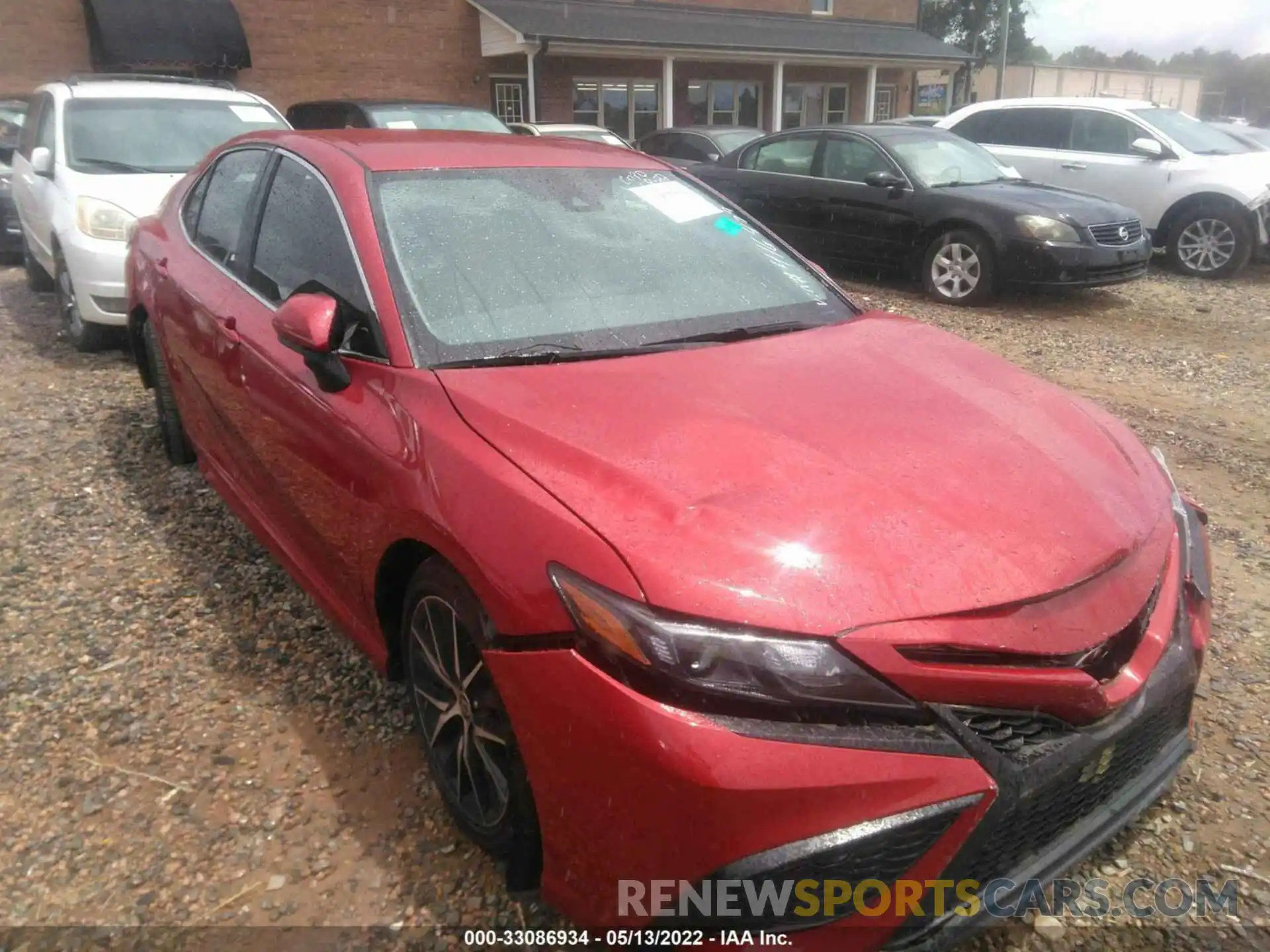 1 Photograph of a damaged car 4T1G11AK2MU416479 TOYOTA CAMRY 2021