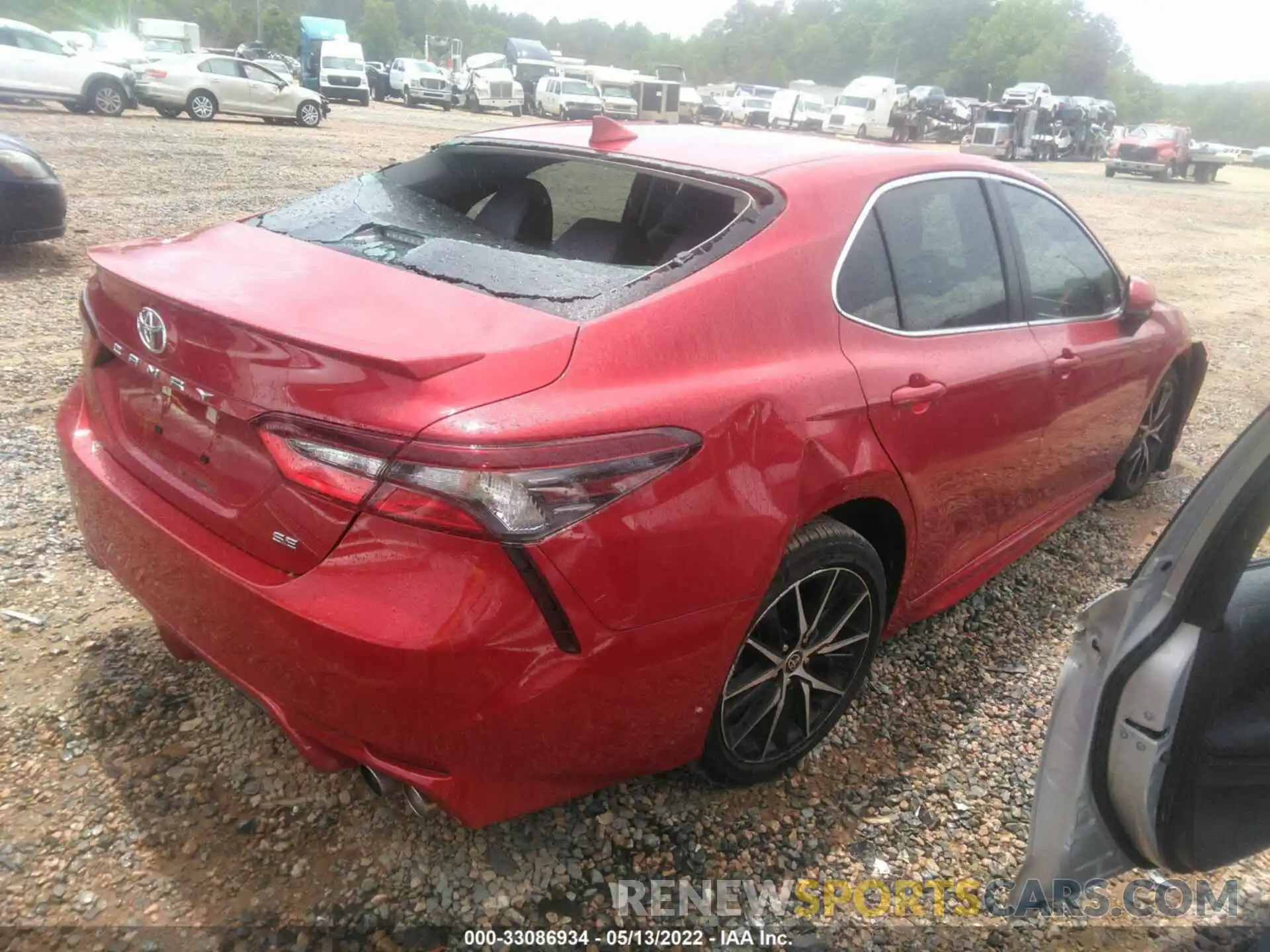 4 Photograph of a damaged car 4T1G11AK2MU416479 TOYOTA CAMRY 2021