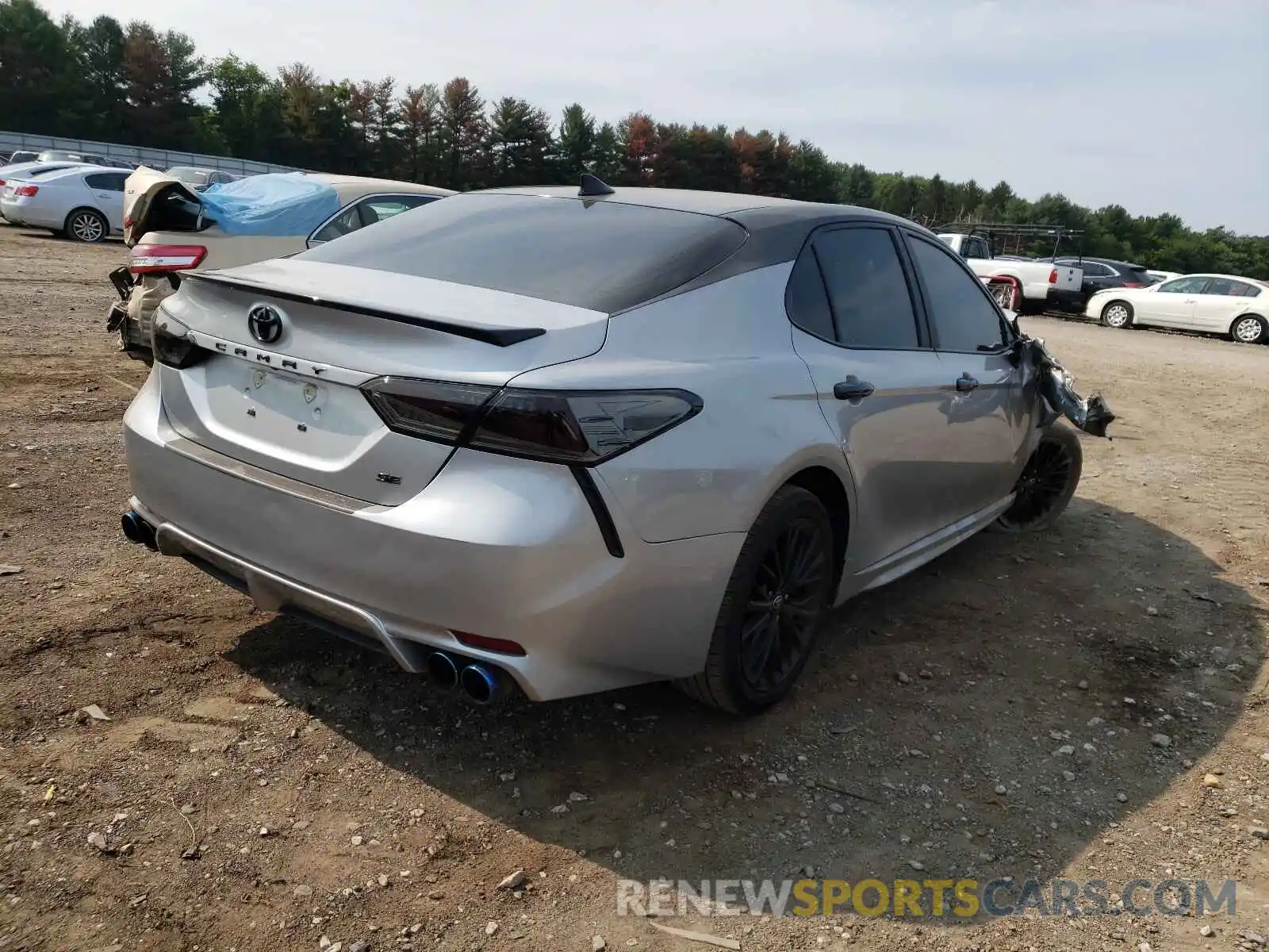 4 Photograph of a damaged car 4T1G11AK2MU420578 TOYOTA CAMRY 2021