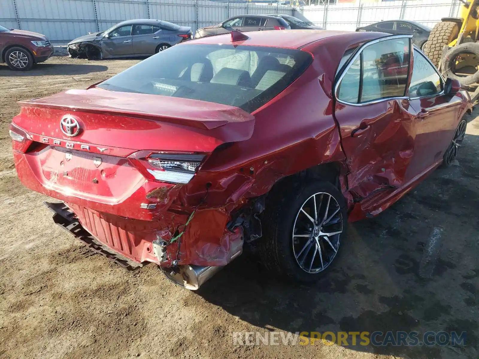 4 Photograph of a damaged car 4T1G11AK2MU427448 TOYOTA CAMRY 2021